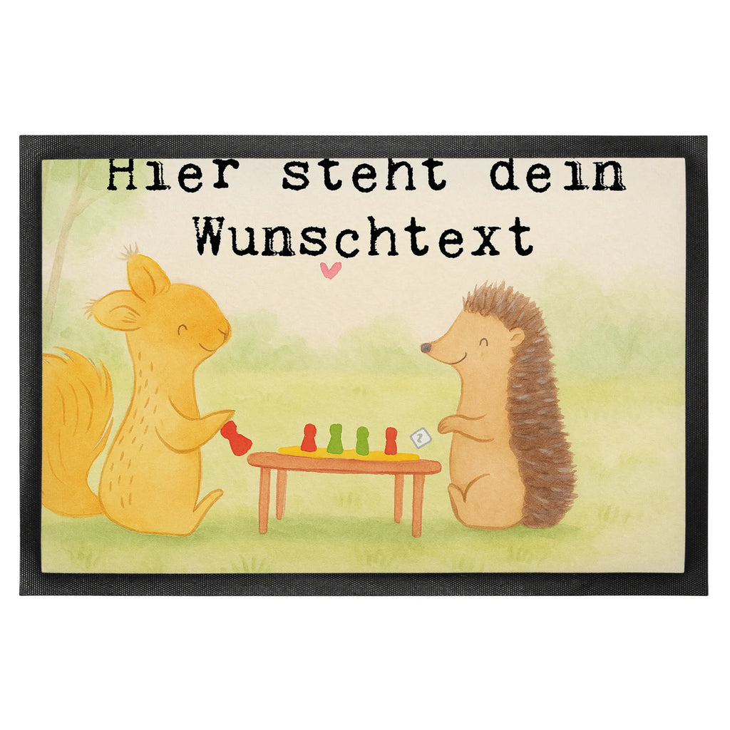 Personalisierte Fußmatte Eichhörnchen Gesellschaftsspiele Design Türvorleger personalisiert, Bedrucken, Haustürmatte personalisiert, Personalisiert, Namensfussmatte, Personalisierte Fußmatte, Türvorleger mit Namen, Wunschnamen, Fußmatte bedrucken, Personalisieruung, Fußmatte mit Namen, Geschenk, Sport, Sportart, Hobby, Schenken, Danke, Dankeschön, Auszeichnung, Gewinn, Sportler, Spielen, Spieleabend, Gesellschaftsspiele