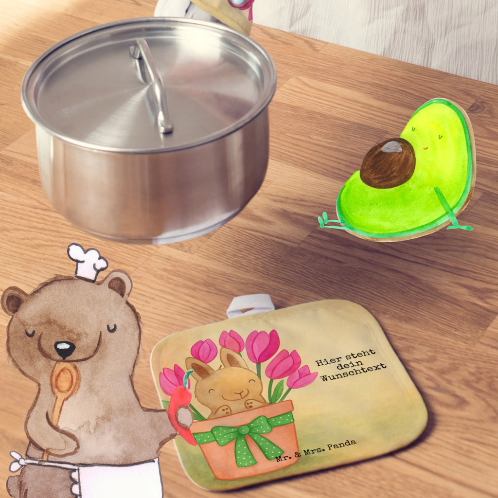 Personalisierte Topflappen Hase Tulpen Design Topflappen personalisiert, Topflappen mit Namen, Personalisierte Topfuntersetzer, Personalisierter Ofenhandschuh, Namensaufdruck, Topflappen Set personalisiert, Ostern, Osterhase, Ostergeschenke, Osternest, Osterdeko, Geschenke zu Ostern, Ostern Geschenk, Ostergeschenke Kinder, Ostern Kinder, Hase, Ostergeschenk, Alternative zu Blumen, Blumenstrauß, Tulpen