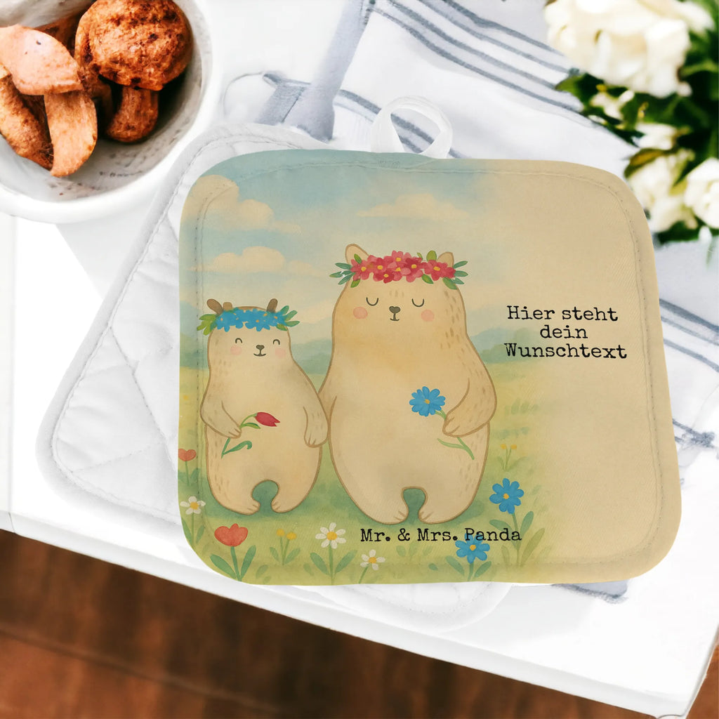 Personalisierte Topflappen Bären mit Blumenkranz Design Topflappen personalisiert, Topflappen mit Namen, Topflappen Set personalisiert, Personalisierter Ofenhandschuh, Namensaufdruck, Personalisierte Topfuntersetzer, Familie, Vatertag, Muttertag, Bruder, Schwester, Mama, Papa, Oma, Opa, Bär, Mutti, Geschenk Mama. Muttertag, Lieblingsmama, Mutter, Kinder, Lieblingsmensch, weltbeste Mama, Tochter, Bären, Vorbild, Family, Kind, beste Mutter, Töchter, Mami