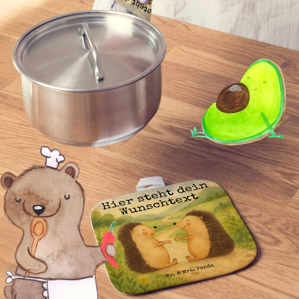 Personalisierte Topflappen Igel Liebe Design Namensaufdruck, Topflappen Set personalisiert, Topflappen personalisiert, Personalisierte Topfuntersetzer, Topflappen mit Namen, Personalisierter Ofenhandschuh, Liebe, Partner, Freund, Freundin, Ehemann, Ehefrau, Heiraten, Verlobung, Heiratsantrag, Liebesgeschenk, Jahrestag, Hocheitstag, Geschenk, Verheiratet, Igel, Liebesbeweis, Hochzeit, Verlobt, Verliebt, Hochzeitstag