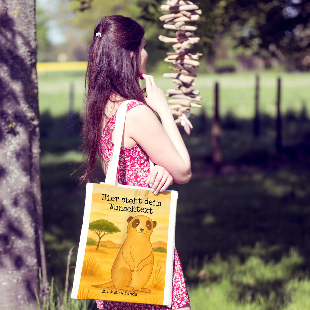 Personalisierte Tragetasche Erdmännchen Design Personalisierte Einkaufstasche, Personalisierte Beuteltasche, Personalisierte Jutetasche, Stoffbeutel mit Namen, Tragetasche mit Namen, Personalisierter Jutebeutel, Einkaufstasche mit Namen, Personalisierter Beutel, Personalisierter Stoffbeutel, Personalisierte Kindergartentasche, Personalisierte Tasche, Afrika, Wildtiere, Weltreise, Afrikareise, Spruch, Erdmännchen, Reisen, Traveling, Roadtrip