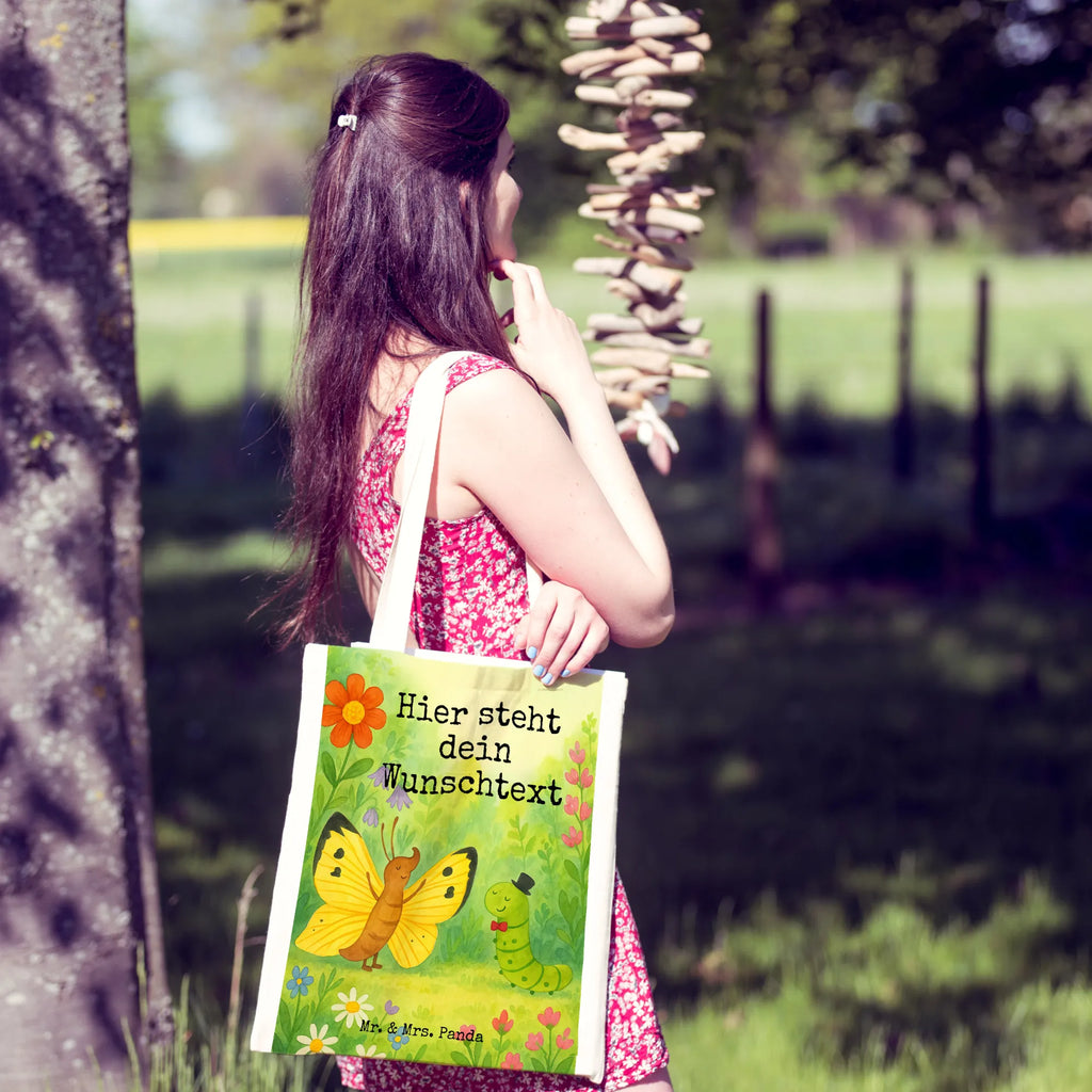 Personalisierte Tragetasche Raupe Schmetterling Design Personalisierte Jutetasche, Tragetasche mit Namen, Personalisierte Kindergartentasche, Personalisierte Beuteltasche, Personalisierter Beutel, Personalisierte Einkaufstasche, Personalisierter Stoffbeutel, Einkaufstasche mit Namen, Personalisierter Jutebeutel, Personalisierte Tasche, Stoffbeutel mit Namen, Tiermotive, Gute Laune, lustige Sprüche, Tiere, Aufwachsen, Kokon, Raupe, Schmetterling, Zitronenfalter, Erwachsen werden, Hut, Entwicklung, Schönheit, Hütchen