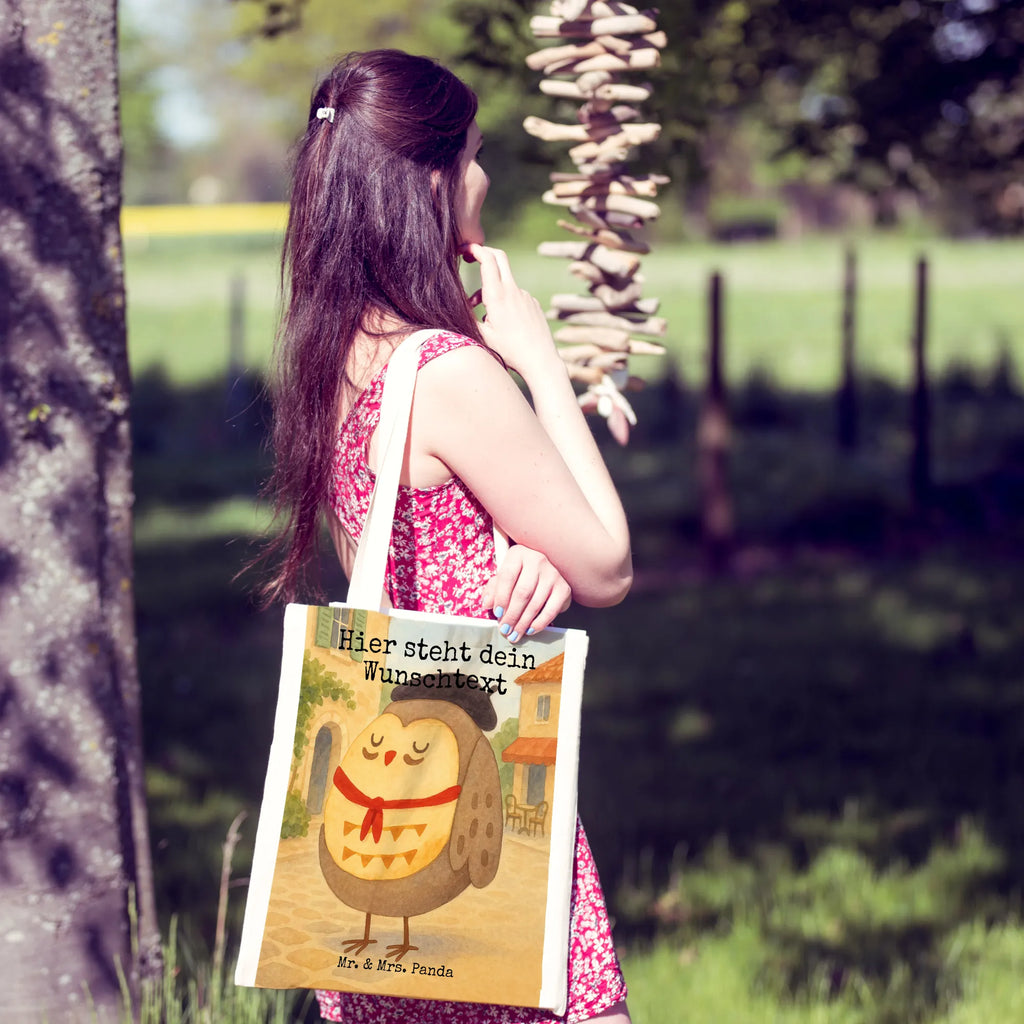 Personalisierte Tragetasche Eule Frankreich Design Tragetasche mit Namen, Personalisierter Jutebeutel, Personalisierter Beutel, Personalisierte Kindergartentasche, Personalisierter Stoffbeutel, Einkaufstasche mit Namen, Personalisierte Einkaufstasche, Personalisierte Beuteltasche, Personalisierte Tasche, Personalisierte Jutetasche, Stoffbeutel mit Namen, Eule, hibou, La vie est belle, das Leben ist schön, Owl, Eule Deko, Eulen, Frankreich, Spruch Französisch, Spruch schön