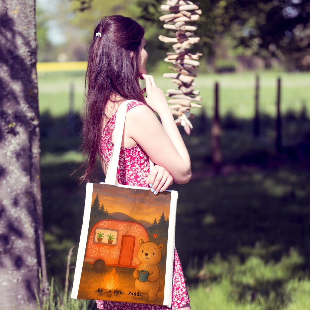 Tragetasche Bär Camper Design Shopper, Laptoptasche, Strandtasche, Tasche, Tragetasche, Beutel, Beuteltasche, Schultertasche, Jutebeutel, Stofftasche, Einkaufstasche, Badetasche, Stoffbeutel, Umhängetasche, Einkaufstüte, Jutetasche, Geschenk, Sport, Sportart, Hobby, Schenken, Danke, Dankeschön, Auszeichnung, Gewinn, Sportler, Wohnmobil, Camper, Campingplatz, Campen, Zelten, Urlaub, Roadtrip