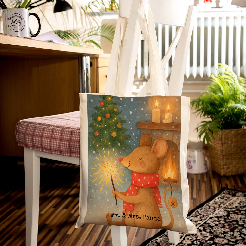 Tote bag Mouse Christmas Design Strandtasche, Einkaufstasche, Jutetasche, Tasche, Tragetasche, Beutel, Laptoptasche, Umhängetasche, Jutebeutel, Schultertasche, Beuteltasche, Einkaufstüte, Stofftasche, Stoffbeutel, Shopper, Badetasche, Winter, Weihnachten, Weihnachtsdeko, Nikolaus, Advent, Heiligabend, Wintermotiv, Weihnachtswunder, Frohe Weihnachten, Maus, Weihnachtsmotiv, Weihnachtsgruß, Mäuschen