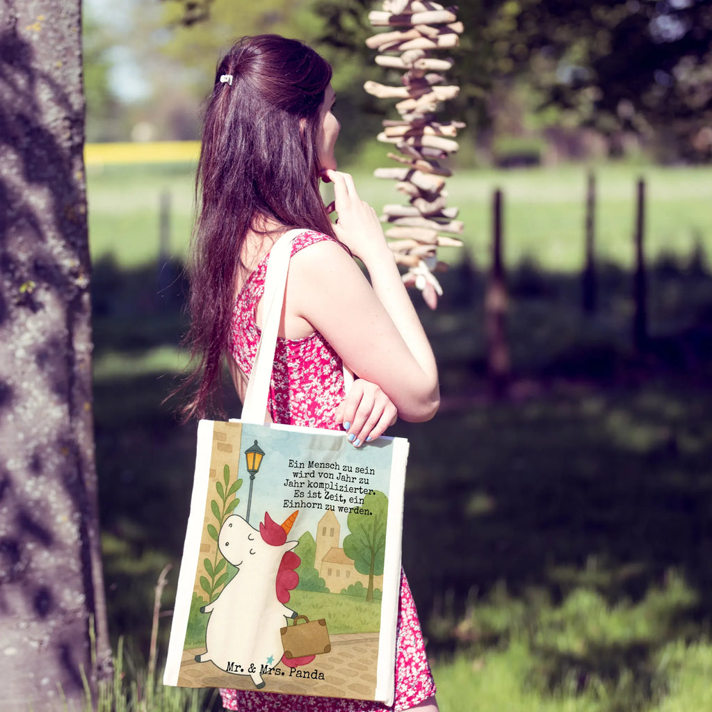 Tragetasche Einhorn Koffer Design Tragetasche, Jutetasche, Shopper, Beutel, Laptoptasche, Einkaufstasche, Schultertasche, Tasche, Badetasche, Einkaufstüte, Strandtasche, Stofftasche, Beuteltasche, Umhängetasche, Stoffbeutel, Jutebeutel, Einhorn, Einhörner, Einhorn Deko, Unicorn, Reise, albern, unicorn, lustig, Erwachsen, Spaß, witzig, Abenteuer, Kind, Gepäck, Verreisen, Koffer