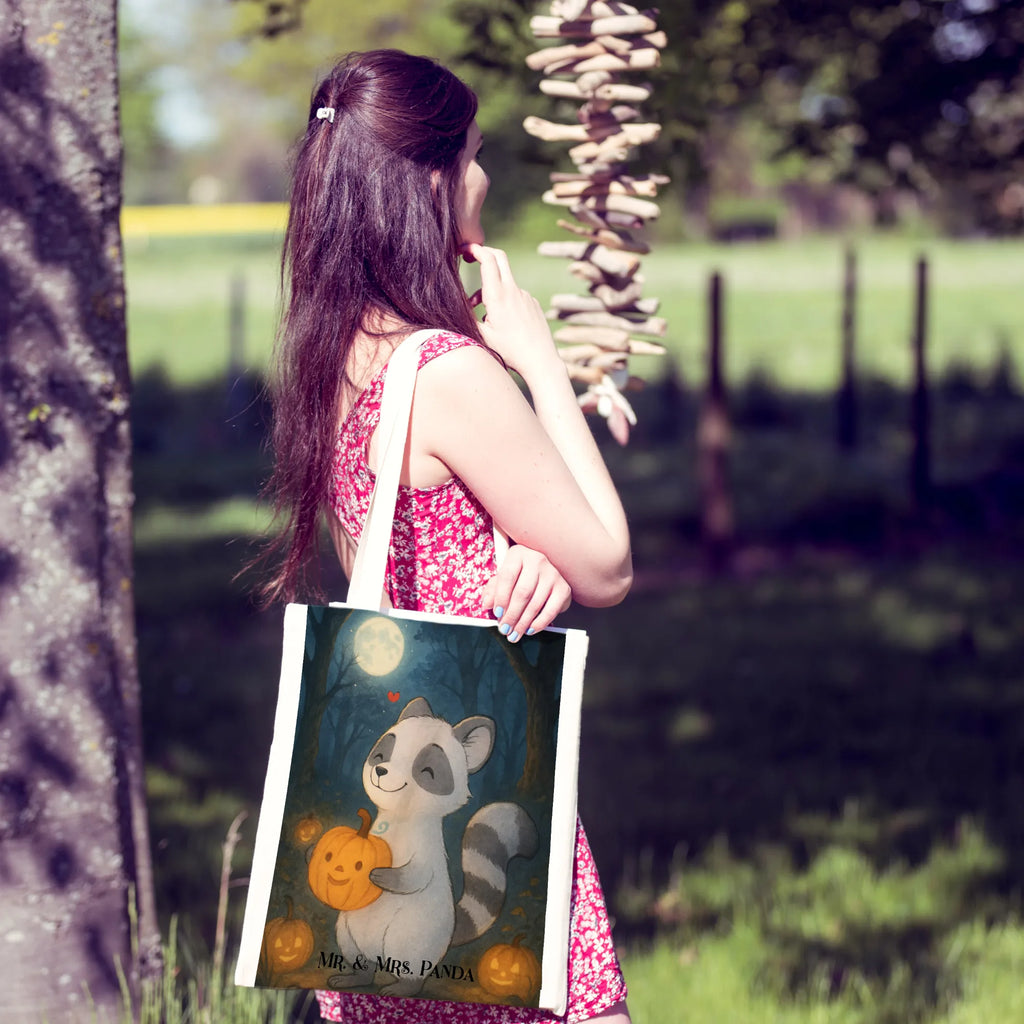 Tote bag Raccoon Pumpkin Design Tragetasche, Shopper, Umhängetasche, Jutetasche, Tasche, Einkaufstüte, Stofftasche, Schultertasche, Strandtasche, Beutel, Jutebeutel, Stoffbeutel, Badetasche, Einkaufstasche, Laptoptasche, Beuteltasche, Halloween, Deko, Martinssingen, Dekoration, Geschenke, Schenken, Halloween Deko, Süßes sonst gibt's saures, Trick or Treat, Waschbär, Kürbis