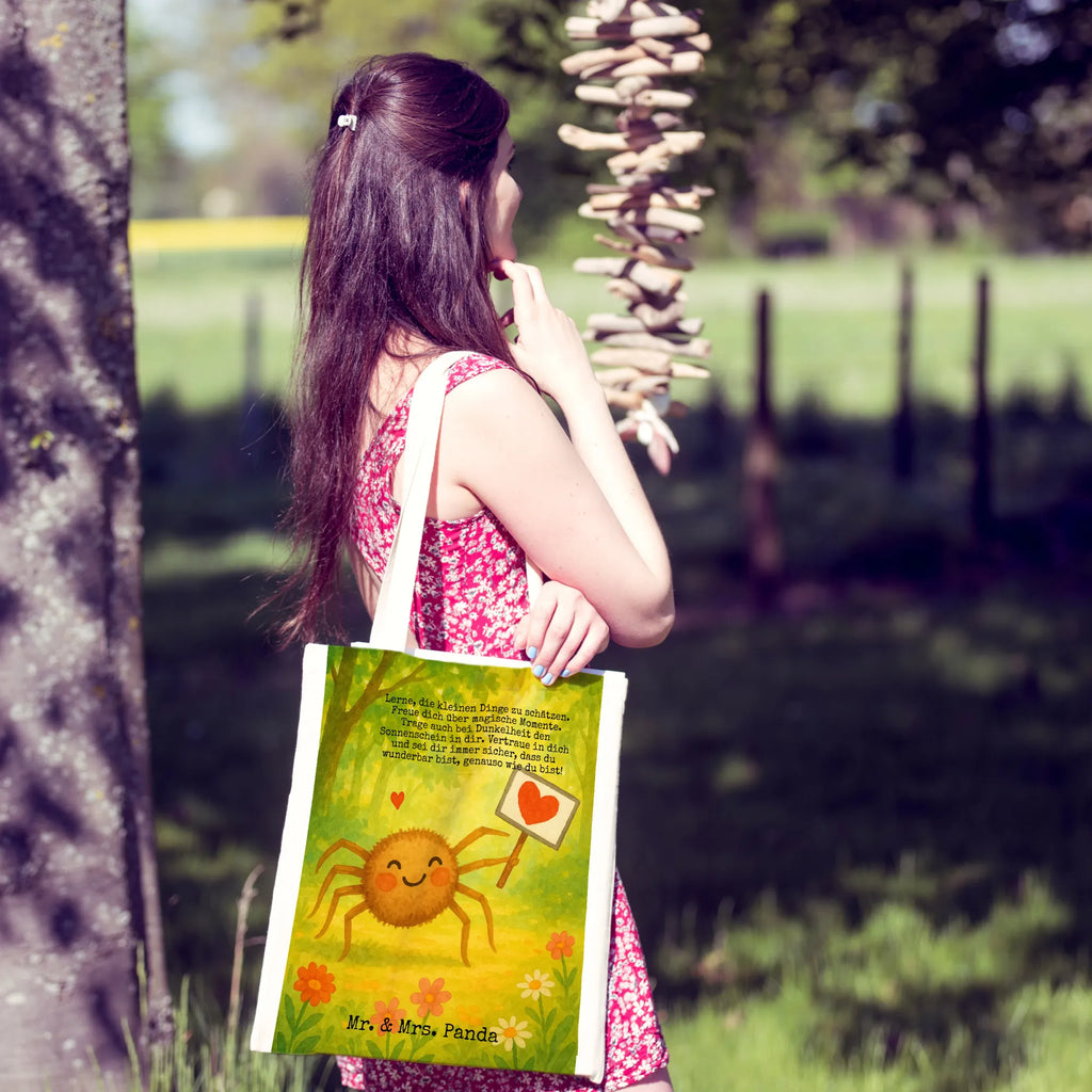 Tragetasche Spinne Agathe Motivation Design Tasche, Beuteltasche, Tragetasche, Strandtasche, Einkaufstasche, Einkaufstüte, Beutel, Jutetasche, Badetasche, Shopper, Jutebeutel, Stoffbeutel, Laptoptasche, Umhängetasche, Stofftasche, Schultertasche, Spinne Agathe, Spinne, Agathe, Videos, Merchandise, Motivation, Vertrauen, Glück, Dankeschön, Liebe