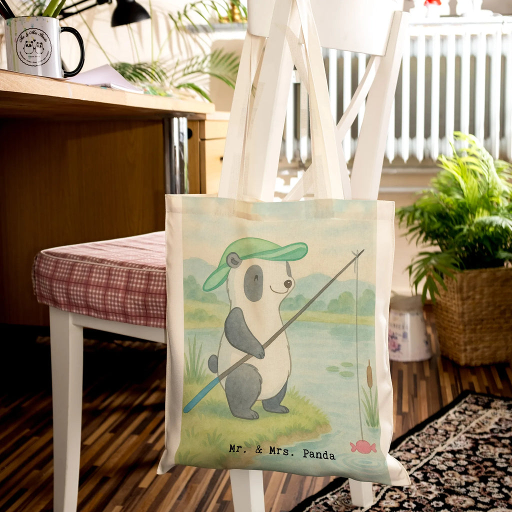 Tragetasche Panda Angeln Design Einkaufstasche, Stoffbeutel, Jutetasche, Einkaufstüte, Stofftasche, Shopper, Beutel, Tragetasche, Tasche, Umhängetasche, Schultertasche, Laptoptasche, Badetasche, Strandtasche, Beuteltasche, Jutebeutel, Geschenk, Sport, Sportart, Hobby, Schenken, Danke, Dankeschön, Auszeichnung, Gewinn, Sportler, Hobbyangler, angeln gehen, Angler, Angelverein, angeln, Angelsport