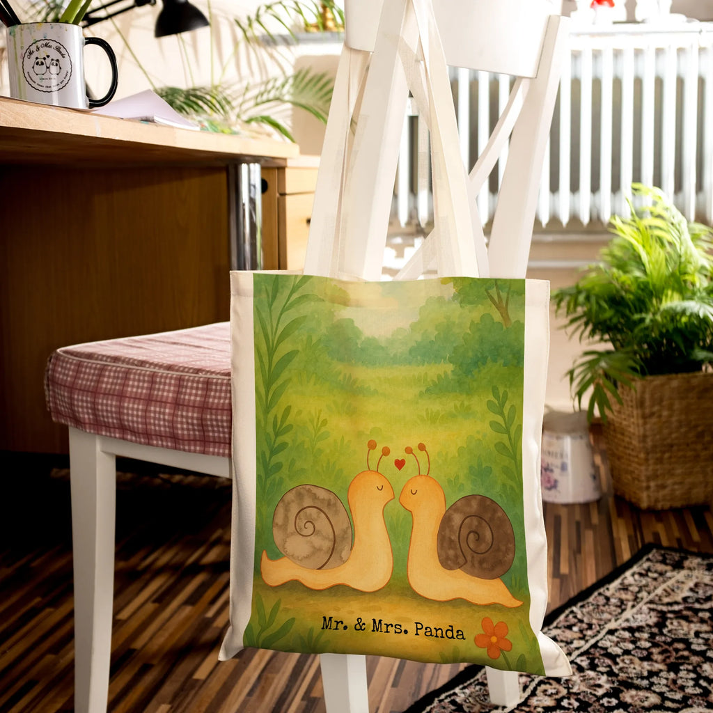 Tragetasche Schnecken Liebe Design Stofftasche, Schultertasche, Jutetasche, Einkaufstüte, Stoffbeutel, Jutebeutel, Strandtasche, Umhängetasche, Badetasche, Shopper, Beutel, Tasche, Laptoptasche, Tragetasche, Beuteltasche, Einkaufstasche, Liebe, Partner, Freund, Freundin, Ehemann, Ehefrau, Heiraten, Verlobung, Heiratsantrag, Liebesgeschenk, Jahrestag, Hocheitstag