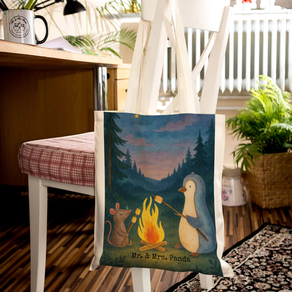 Tragetasche Pinguin Lagerfeuer Design Einkaufstasche, Beuteltasche, Laptoptasche, Einkaufstüte, Tasche, Umhängetasche, Badetasche, Schultertasche, Tragetasche, Beutel, Strandtasche, Jutebeutel, Stoffbeutel, Jutetasche, Shopper, Stofftasche, Pinguin, Marshmallows, Motivation, Liebe, Pinguine, Feuer, Büro, Arbeit, Lebensspruch, Neustart, Maus, Büroalltag, Lagerfeuer, Leben, grillen, Job, Lebensmotivation
