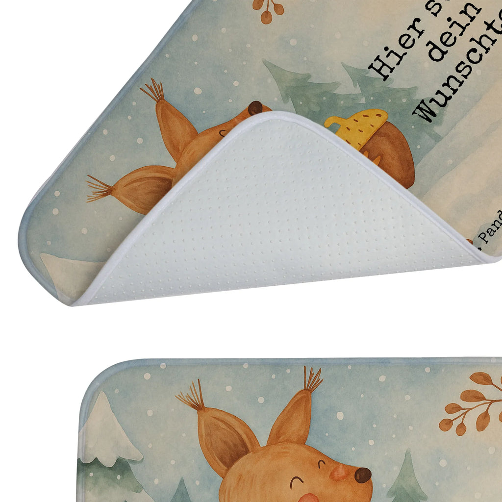 Personalisierte Badematte Eichhörnchen Weihnachten Design Duschvorleger Mit Namen, Rechteckiger Badvorleger Mit Namen, Saugfähiger Badvorleger Mit Wunschtext, Badvorleger Mit Bestickung, Werbegeschenk mit Text, Badvorleger Selbst Gestalten, Personaliserter Badvorleger, Badematte Mit Namen, Badvorleger Schwarz Mit Wunschtext, Badvorleger Design Mit Gravur, Badvorleger Baumwolle Mit Namen, Bad Fußmatte Personalisiert, Badvorleger Vintage Mit Namen, Badvorleger Mit Namen, Badvorleger Nachhaltig Mit Namen, Badvorleger Klein Mit Namen, Badläufer Mit Namen, Weicher Badvorleger Mit Wunschtext, Badezimmer Matte Mit Namen, Teppich Fürs Bad Mit Namen, Badvorleger Gäste-WC Personalisiert, Webegeschenk mit Firmennamen, Badezimmerteppich Personalisiert, Badteppich Mit Wunschtext, Badvorleger Gemustert Mit Wunschtext, Badgarnitur Mit Wunschtext, Badvorleger Mikrofaser Personalisiert, Badvorleger Weiß Mit Namen, Badvorleger Groß Mit Wunschtext, Runder Badvorleger Personalisiert, Badvorleger Mit Initialen, Badvorleger Modern Mit Namen, Badmatte Waschbar Mit Wunschtext, Rutschfester Badvorleger Mit Namen, Badvorleger Mit Gravur, Badezimmermatte Mit Wunschtext, Badematte Rutschfest Mit Namen, Badvorleger Klassisch Mit Wunschtext, Badvorleger Für Dusche Mit Wunschtext, Badematten Set Personalisiert, Badvorleger Mit Wunschtext, Waschbarer Badvorleger Mit Namen, Badvorleger Für Badewanne Mit Namen, Winter, Weihnachten, Weihnachtsdeko, Nikolaus, Advent, Heiligabend, Wintermotiv, Weihnachtsgruß, Vogel, Neujahr, Frohes neues Jahr, Frohe Weihnachten, Guten Rutsch, Weihnachtsmotiv