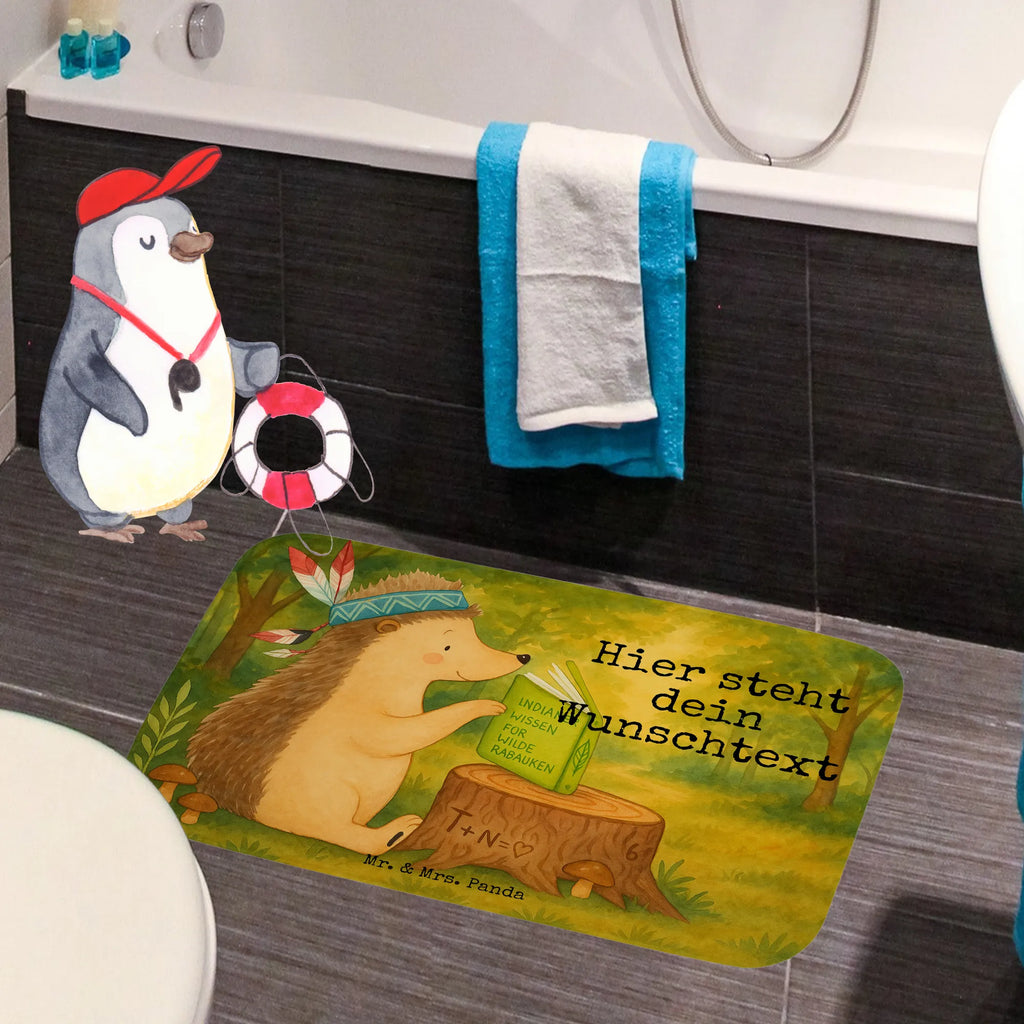 Personalisierte Badematte Igel Federschmuck Design Badvorleger Für Badewanne Mit Namen, Duschvorleger Mit Namen, Badgarnitur Mit Wunschtext, Badvorleger Weiß Mit Namen, Badvorleger Design Mit Gravur, Badvorleger Mit Gravur, Waschbarer Badvorleger Mit Namen, Badvorleger Mikrofaser Personalisiert, Badematte Mit Namen, Badvorleger Schwarz Mit Wunschtext, Bad Fußmatte Personalisiert, Badezimmermatte Mit Wunschtext, Badvorleger Für Dusche Mit Wunschtext, Badvorleger Klein Mit Namen, Badvorleger Baumwolle Mit Namen, Badezimmerteppich Personalisiert, Badvorleger Gemustert Mit Wunschtext, Badläufer Mit Namen, Rechteckiger Badvorleger Mit Namen, Badvorleger Vintage Mit Namen, Badteppich Mit Wunschtext, Badvorleger Mit Initialen, Badezimmer Matte Mit Namen, Weicher Badvorleger Mit Wunschtext, Saugfähiger Badvorleger Mit Wunschtext, Badvorleger Groß Mit Wunschtext, Runder Badvorleger Personalisiert, Webegeschenk mit Firmennamen, Badvorleger Mit Wunschtext, Werbegeschenk mit Text, Badmatte Waschbar Mit Wunschtext, Badvorleger Selbst Gestalten, Badvorleger Gäste-WC Personalisiert, Badvorleger Mit Bestickung, Badematte Rutschfest Mit Namen, Badvorleger Klassisch Mit Wunschtext, Badematten Set Personalisiert, Personaliserter Badvorleger, Teppich Fürs Bad Mit Namen, Badvorleger Nachhaltig Mit Namen, Rutschfester Badvorleger Mit Namen, Badvorleger Mit Namen, Badvorleger Modern Mit Namen, Waldtiere, Tiere, Abenteuer, Indianer, Camping, Igel, Lagerfeuer