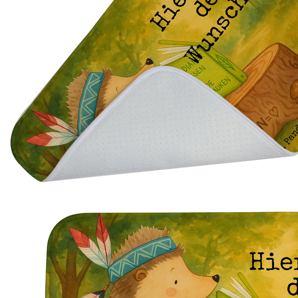 Personalisierte Badematte Igel Federschmuck Design Badvorleger Für Badewanne Mit Namen, Duschvorleger Mit Namen, Badgarnitur Mit Wunschtext, Badvorleger Weiß Mit Namen, Badvorleger Design Mit Gravur, Badvorleger Mit Gravur, Waschbarer Badvorleger Mit Namen, Badvorleger Mikrofaser Personalisiert, Badematte Mit Namen, Badvorleger Schwarz Mit Wunschtext, Bad Fußmatte Personalisiert, Badezimmermatte Mit Wunschtext, Badvorleger Für Dusche Mit Wunschtext, Badvorleger Klein Mit Namen, Badvorleger Baumwolle Mit Namen, Badezimmerteppich Personalisiert, Badvorleger Gemustert Mit Wunschtext, Badläufer Mit Namen, Rechteckiger Badvorleger Mit Namen, Badvorleger Vintage Mit Namen, Badteppich Mit Wunschtext, Badvorleger Mit Initialen, Badezimmer Matte Mit Namen, Weicher Badvorleger Mit Wunschtext, Saugfähiger Badvorleger Mit Wunschtext, Badvorleger Groß Mit Wunschtext, Runder Badvorleger Personalisiert, Webegeschenk mit Firmennamen, Badvorleger Mit Wunschtext, Werbegeschenk mit Text, Badmatte Waschbar Mit Wunschtext, Badvorleger Selbst Gestalten, Badvorleger Gäste-WC Personalisiert, Badvorleger Mit Bestickung, Badematte Rutschfest Mit Namen, Badvorleger Klassisch Mit Wunschtext, Badematten Set Personalisiert, Personaliserter Badvorleger, Teppich Fürs Bad Mit Namen, Badvorleger Nachhaltig Mit Namen, Rutschfester Badvorleger Mit Namen, Badvorleger Mit Namen, Badvorleger Modern Mit Namen, Waldtiere, Tiere, Abenteuer, Indianer, Camping, Igel, Lagerfeuer