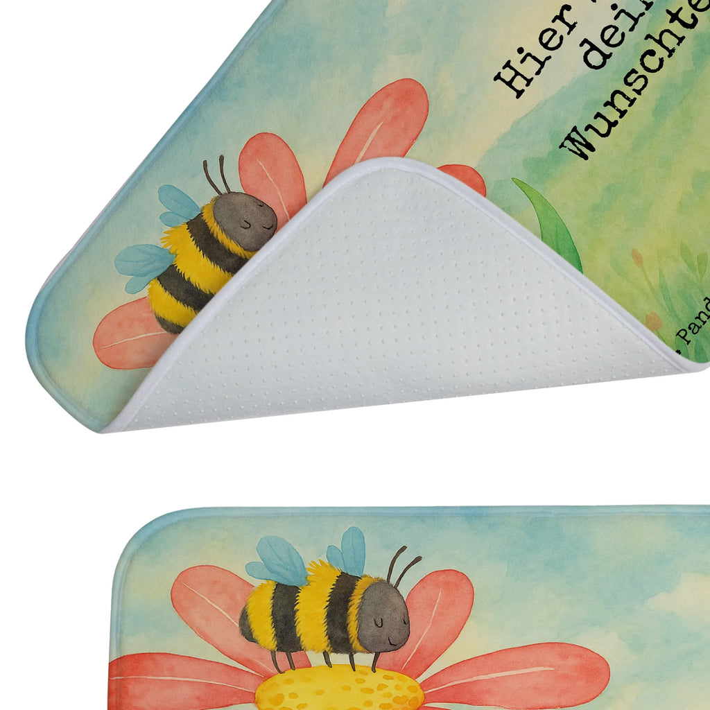 Personalisierte Badematte Hummel Blume Design Badgarnitur Mit Wunschtext, Badvorleger Vintage Mit Namen, Waschbarer Badvorleger Mit Namen, Badteppich Mit Wunschtext, Badvorleger Mit Initialen, Badvorleger Gemustert Mit Wunschtext, Runder Badvorleger Personalisiert, Webegeschenk mit Firmennamen, Badvorleger Nachhaltig Mit Namen, Badvorleger Klein Mit Namen, Badvorleger Design Mit Gravur, Badezimmer Matte Mit Namen, Badmatte Waschbar Mit Wunschtext, Bad Fußmatte Personalisiert, Badvorleger Selbst Gestalten, Duschvorleger Mit Namen, Personaliserter Badvorleger, Badezimmermatte Mit Wunschtext, Badvorleger Für Badewanne Mit Namen, Badematte Rutschfest Mit Namen, Saugfähiger Badvorleger Mit Wunschtext, Weicher Badvorleger Mit Wunschtext, Werbegeschenk mit Text, Badvorleger Mit Namen, Badvorleger Groß Mit Wunschtext, Badematte Mit Namen, Badvorleger Gäste-WC Personalisiert, Badvorleger Mit Gravur, Badvorleger Modern Mit Namen, Badvorleger Mikrofaser Personalisiert, Badvorleger Schwarz Mit Wunschtext, Badvorleger Weiß Mit Namen, Badezimmerteppich Personalisiert, Badematten Set Personalisiert, Rutschfester Badvorleger Mit Namen, Badvorleger Mit Bestickung, Rechteckiger Badvorleger Mit Namen, Badvorleger Klassisch Mit Wunschtext, Teppich Fürs Bad Mit Namen, Badläufer Mit Namen, Badvorleger Mit Wunschtext, Badvorleger Für Dusche Mit Wunschtext, Badvorleger Baumwolle Mit Namen, Tiermotive, Gute Laune, lustige Sprüche, Tiere, Hummeln, Natur, Biene, Feld, Blume, Hummel, Flauschig, Wespe