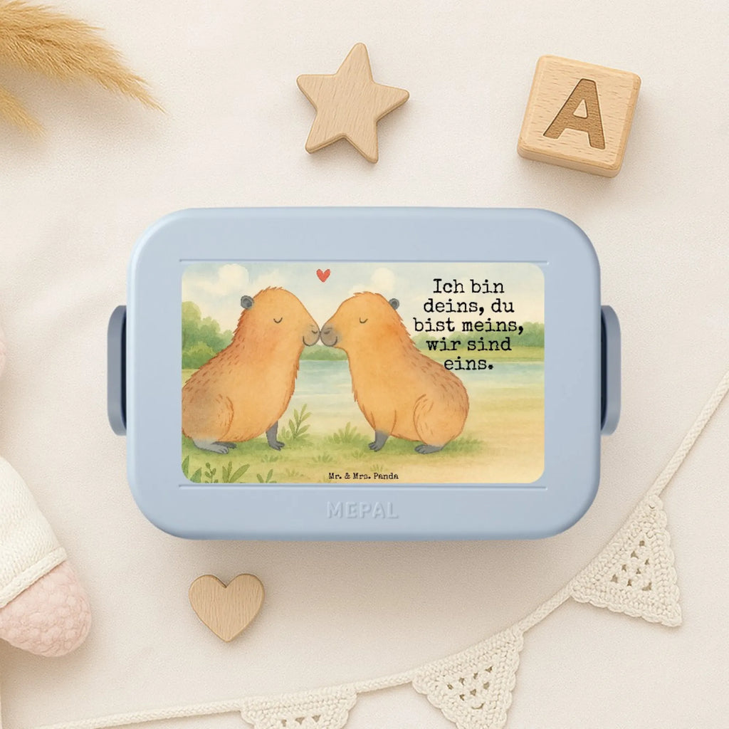 MEPAL Bentobox Capybara Liebe Design Lunchbox, Bentobox, Brotdose, Tiermotive, Gute Laune, lustige Sprüche, Tiere, Ich bin deins, Paar, Partnertiere, Liebe, Kuschel Capybaras, Verschmolzen, Liebesbeweis, Tierliebe, Herzlich, Capybara, Du bist meins, Handgezeichnet, Valentinstag, Jahrestag, Ehejubiläum, Geschenkidee, Romantisches Geschenk, Beziehung, verliebt, Liebesspruch