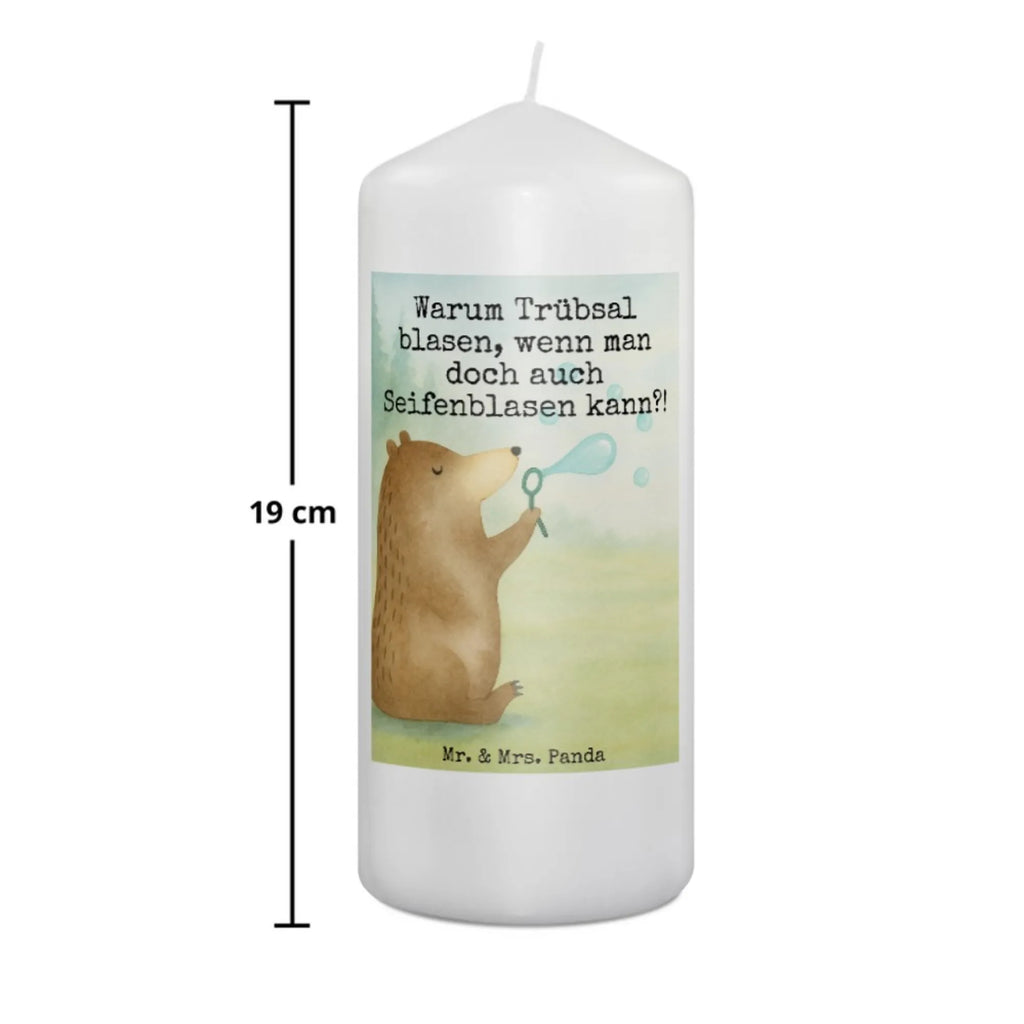 świeca niedźwiedź bańki mydlane Design Tafelkerze, Handgegossene Kerze, Handgemachte Kerze, Kerze Mit Prägung, Blockkerze, Andachtskerze, Trauerkerze, Kerze Für Hochzeit, Kerze Für Taufe, Kerze Mit Namensgravur, Grabkerze, Kerze Mit Motiv, Kerze Mit Duft, Kerze Für Ostern, Metall-Kerze, Kerze Mit Spruch, Grablicht, Stumpenkerze, Fair-Trade-Kerze, Kerze Für Weihnachten, Kerze Ohne Duft, Kerze Mit Gravur, Kerze Für Kommunion, Stabkerze, Laternenkerze, Votivkerze, Kerze, Teelicht, Glas-Kerze, Kerze Für Advent, Gartenkerze, Kerze Für Geburtstag, Tischkerze, Kerze Mit Fotoeinleger, Stumpenkerzen-Set, Kerze Für Firmung, Sojawachskerze, Outdoor-Kerze, Gedenkkerze, Dinnerkerzenpaar, Stearin­kerze, Dinnerkerze, Duftkerze, Kerze Als Gastgeschenk, Streukerze, Bio-Kerze, Bär, Teddy, Teddybär, Seifenblasen Bär Lustig Sein Glücklich Traurig Happy