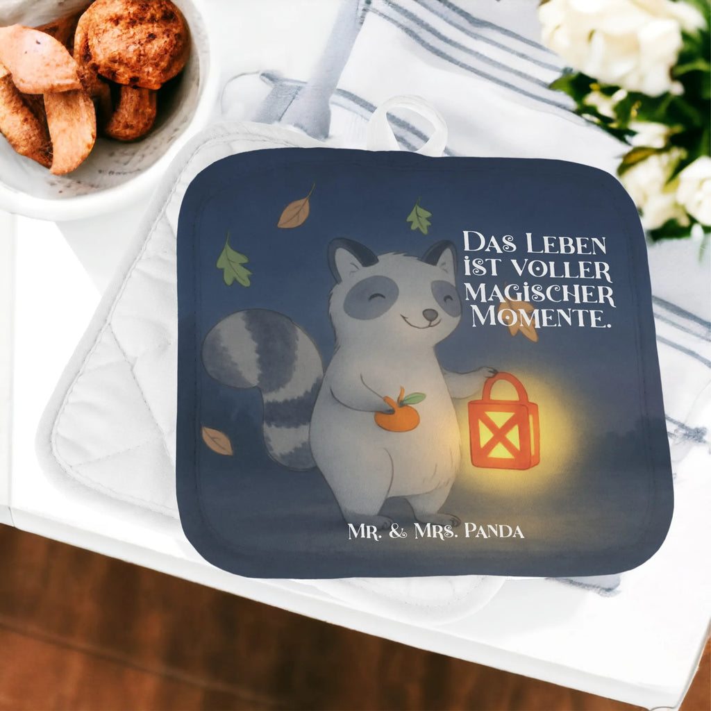 Pot holder Raccoon Lantern Design Topfhandschuh, Schöne Topflappen, Ofenhandschuh, Topflappen Set, Topflappen 2er Set, Topflappenset, Ofenhandschuhe, Topflappen, Topfuntersetzer, Topflappen lustig, Topflappen mit Spruch, Topfhandschuhe, Halloween, Deko, Martinssingen, Dekoration, Geschenke, Schenken, Herbst, Halloween Deko, Süßes sonst gibt's saures, Laterne, Trick or Treat, Waschbär
