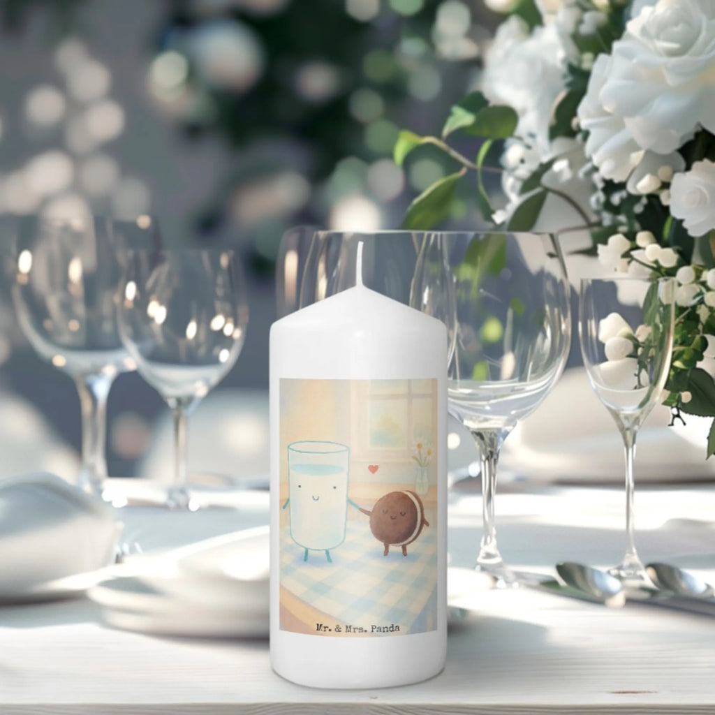 Kerze Milch Keks Design Dinnerkerze, Gedenkkerze, Kerze Für Kommunion, Sojawachskerze, Stearin­kerze, Kerze Für Hochzeit, Duftkerze, Teelicht, Stabkerze, Bio-Kerze, Blockkerze, Laternenkerze, Andachtskerze, Tischkerze, Kerze, Handgegossene Kerze, Kerze Ohne Duft, Handgemachte Kerze, Stumpenkerze, Grabkerze, Kerze Mit Duft, Outdoor-Kerze, Kerze Für Weihnachten, Gartenkerze, Streukerze, Metall-Kerze, Kerze Für Firmung, Kerze Für Advent, Votivkerze, Stumpenkerzen-Set, Kerze Für Taufe, Glas-Kerze, Tafelkerze, Kerze Mit Prägung, Kerze Für Ostern, Grablicht, Fair-Trade-Kerze, Kerze Mit Namensgravur, Kerze Für Geburtstag, Dinnerkerzenpaar, Kerze Mit Fotoeinleger, Kerze Mit Spruch, Kerze Mit Gravur, Trauerkerze, Kerze Mit Motiv, Kerze Als Gastgeschenk, Tiermotive, Gute Laune, lustige Sprüche, Tiere, Milk, Motiv süß, Milch, Keks, Kekse, Kaffee, perfektes Paar, Cookie, Einladung Frühstück, romantisch