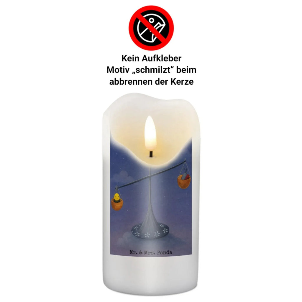 Kerze Sternzeichen Waage Design Kerze Für Firmung, Kerze Mit Namensgravur, Sojawachskerze, Tafelkerze, Kerze Mit Duft, Laternenkerze, Dinnerkerzenpaar, Andachtskerze, Stumpenkerzen-Set, Kerze Für Taufe, Kerze Ohne Duft, Fair-Trade-Kerze, Streukerze, Stearin­kerze, Kerze Mit Fotoeinleger, Bio-Kerze, Kerze, Duftkerze, Kerze Mit Prägung, Votivkerze, Handgemachte Kerze, Metall-Kerze, Kerze Mit Spruch, Kerze Für Hochzeit, Kerze Für Weihnachten, Grablicht, Handgegossene Kerze, Stabkerze, Kerze Für Kommunion, Kerze Mit Motiv, Tischkerze, Gedenkkerze, Dinnerkerze, Glas-Kerze, Outdoor-Kerze, Kerze Für Geburtstag, Kerze Als Gastgeschenk, Kerze Für Ostern, Blockkerze, Kerze Für Advent, Teelicht, Stumpenkerze, Kerze Mit Gravur, Grabkerze, Gartenkerze, Trauerkerze, Tierkreiszeichen, Sternzeichen, Horoskop, Astrologie, Aszendent, Geburtstag Oktober, Biene, Hummel, Marienkäfer, Geschenk September, Gleichgewicht, Waage, Geburtstag September, Waage Geschenk, Geschenk Oktober, Waage Sternzeichen