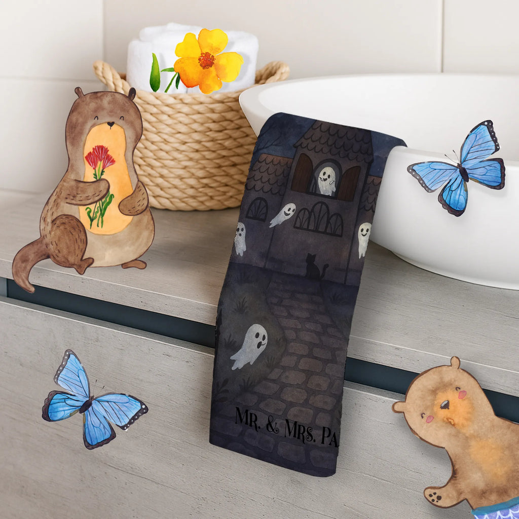 Gästehandtuch Geister Villa Design Gästehandtuch Bio Baumwolle, Gästehandtuch Modern, Gästehandtuch Hochwertig, Gästehandtuch Baumwolle, Gästehandtuch Für Hotels, Gästehandtuch Schwarz, Gäste-Tuch, Handtuch Klein, Gästehandtuch Badezimmer, Waschhandtuch, Gästehandtuch Saugfähig, Gästehandtuch Schnell Trocknend, Gästehandtücher, Gästehandtuch Weich, Gästehandtuch Set, Handtuch Für Gäste, Handtuch Für Toilette, Gästehandtuch Waschbar, Handtuch Gästezimmer, Gästehandtuch, Gästehandtuch Weiß, Gästehandtuch Grau, Gästehandtuch Bad, Gästehandtuch Ökologisch, Gästehandtuch Beige, Gästehandtuch Mit Muster, Gästehandtuch Klassisch, Gästehandtuch Mit Bordüre, Kleines Handtuch, Gästehandtuch Bunt, Handtuch Gästeformat, Gästehandtuch Nachhaltig, Gästehandtuch Pflegeleicht, Gästehandtuch Strapazierfähig, Gästehandtuch 30x50, Handtuch Für Gäste-WC, Halloween, Deko, Martinssingen, Dekoration, Geschenke, Schenken