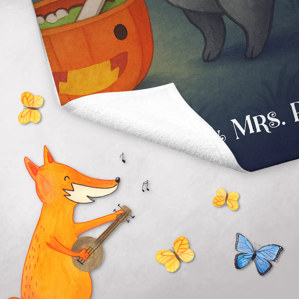 Gästehandtuch Kater Hexenkessel Design Gästehandtuch Modern, Gästehandtuch Weich, Gästehandtuch Klassisch, Gästehandtuch Grau, Handtuch Gästeformat, Gästehandtuch Für Hotels, Handtuch Klein, Gästehandtuch Bunt, Handtuch Für Gäste-WC, Handtuch Für Gäste, Gästehandtuch, Gästehandtuch Schwarz, Gästehandtuch Bad, Kleines Handtuch, Gästehandtuch Saugfähig, Gästehandtuch Ökologisch, Gästehandtuch Schnell Trocknend, Gästehandtuch Strapazierfähig, Gästehandtuch Beige, Gästehandtuch Nachhaltig, Gästehandtuch Set, Gästehandtuch Mit Muster, Handtuch Für Toilette, Gästehandtuch Bio Baumwolle, Gästehandtuch Pflegeleicht, Gästehandtuch Hochwertig, Waschhandtuch, Gästehandtuch Badezimmer, Handtuch Gästezimmer, Gästehandtuch Baumwolle, Gästehandtuch Mit Bordüre, Gäste-Tuch, Gästehandtuch Weiß, Gästehandtücher, Gästehandtuch Waschbar, Gästehandtuch 30x50, Halloween, Deko, Martinssingen, Dekoration, Geschenke, Schenken, Hexenkessel, Hexe, Zaubertrank, Zaubern, Kater