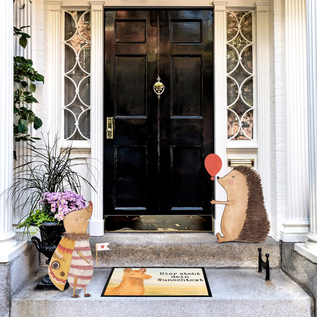 Personalisierte Fußmatte Lamakopf Genervt Design Bedrucken, Fußmatte bedrucken, Fußmatte mit Namen, Namensfussmatte, Personalisiert, Türvorleger mit Namen, Türvorleger personalisiert, Haustürmatte personalisiert, Wunschnamen, Personalisieruung, Personalisierte Fußmatte, Lama, Alpaka, Chefin, Freundin, Lamas, Büroalltag, genervt sein, Büro, beste Freundin, Azubi, Partnerin, Chef, Recht haben