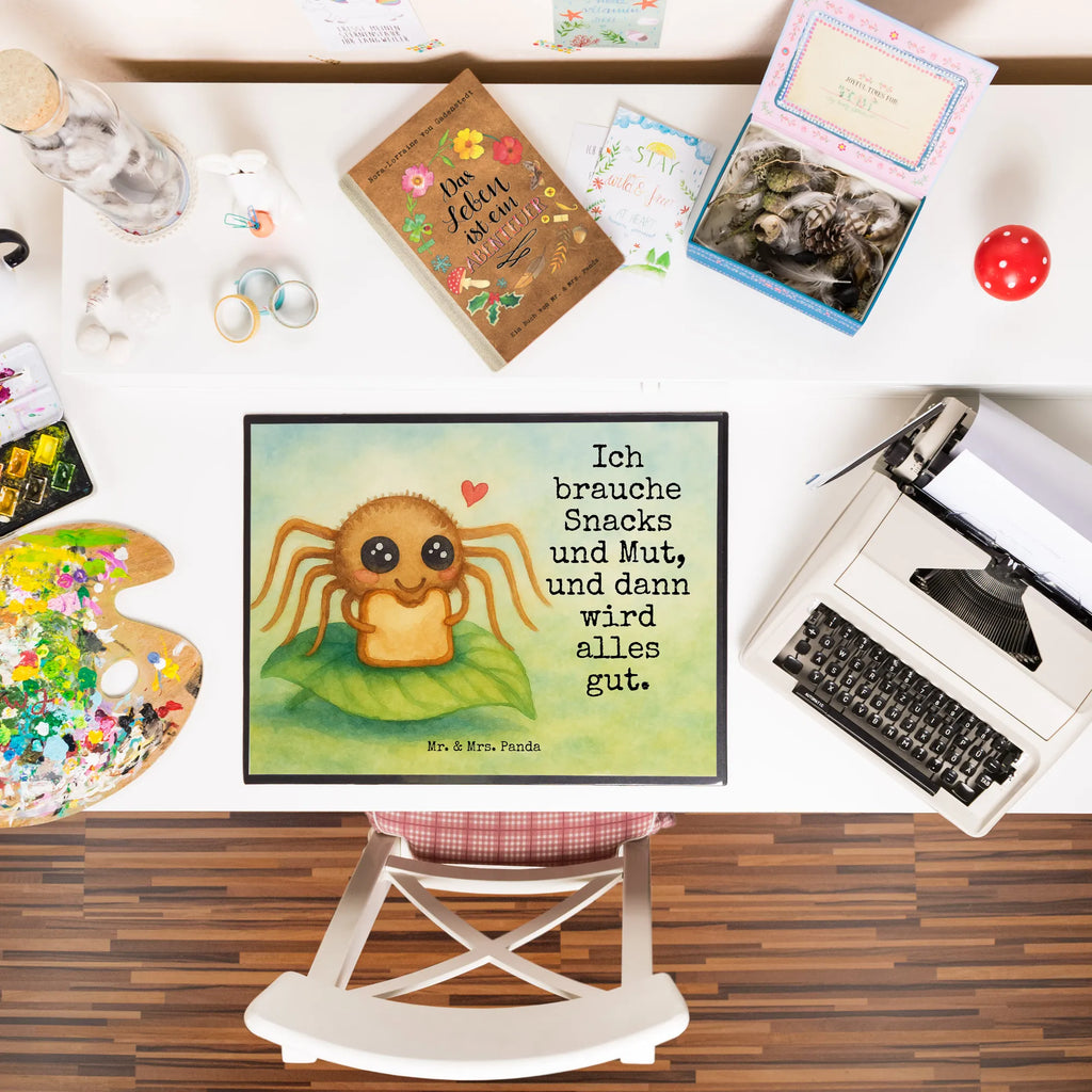 Schreibtischunterlage Spinne Agathe Sandwich Design Bürobedarf, Schreibtischauflage, Schreibunterlage, Büroartikel, Schreibtisch Unterlagen, Schreibtischunterlage Groß, Schreibwaren, Spinne Agathe, Spinne, Agathe, Videos, Merchandise, Hungrig, Mut, Glück, Verfressen, Alles wird gut, Hunger, Lebensfreude