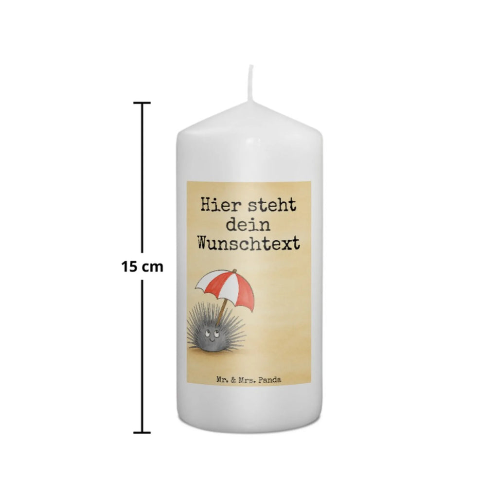 Personalisierte Kerze Seeigel Design Kerzen-Set Mit Namensgravur, Osterkerze Mit Namen, Outdoor-Kerze Mit Namensgravur, Kerze Mit Namen, Adventskerze Mit Wunschname, Bio-Kerze Mit Wunschname, Tischkerze Mit Namensdruck, Weihnachtskerze Mit Namensgravur, Kerze Für Hochzeit Mit Namensgravur, Teelicht Mit Namensdruck, Andachtskerze Mit Namensgravur, Stearinkerze Mit Gravur, Duftkerze Mit Namen, Sojawachskerze Mit Namensdruck, Gedenkkerze Mit Namen, Trauerkerze Mit Namen, Stumpenkerze Mit Namensgravur, Blockkerze Mit Namensdruck, Kerze Für Geburtstag Mit Wunschname, Kerze Mit Prägung Und Wunschname, Kerze Mit Spruch Und Namen, Bienenwachskerze Mit Wunschname, Metall-Kerze Mit Namensgravur, Fair-Trade-Kerze Mit Namensgravur, Personalisierte Kerze, Gartenkerze Mit Namen, Handgemachte Kerze Mit Wunschname, Glas-Kerze Mit Wunschname, Firmungskerze Mit Wunschname, LED-Kerze Mit Wunschname, Taufekerze Mit Namensgravur, Holz-Kerze Mit Namen, Handgegossene Kerze Mit Namen, Laternenkerze Mit Namensdruck, Stabkerze Mit Gravur, Streukerze Mit Namensdruck, Schwimmkerze Mit Namen, Tafelkerze Mit Wunschname, Gastgeschenk Kerze Mit Namen, Votivkerze Mit Wunschname, Kommunionkerze Mit Namen, Grabkerze Mit Namensgravur, Meerestiere, Meer, Urlaub, Lebe, Selbstakzeptanz, Hier und Jetzt, Selbstliebe, Seeigel, Leben, Achtsamkeit