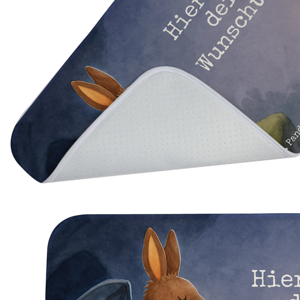 Personalisierte Badematte Fledermaus Sitzen Design Badematten Set Personalisiert, Badvorleger Schwarz Mit Wunschtext, Rechteckiger Badvorleger Mit Namen, Badmatte Waschbar Mit Wunschtext, Badvorleger Baumwolle Mit Namen, Badezimmermatte Mit Wunschtext, Badematte Rutschfest Mit Namen, Werbegeschenk mit Text, Badvorleger Klassisch Mit Wunschtext, Badvorleger Modern Mit Namen, Badezimmer Matte Mit Namen, Badvorleger Groß Mit Wunschtext, Duschvorleger Mit Namen, Badvorleger Gemustert Mit Wunschtext, Badvorleger Für Dusche Mit Wunschtext, Badvorleger Für Badewanne Mit Namen, Badgarnitur Mit Wunschtext, Waschbarer Badvorleger Mit Namen, Rutschfester Badvorleger Mit Namen, Personaliserter Badvorleger, Badvorleger Mit Initialen, Runder Badvorleger Personalisiert, Badvorleger Selbst Gestalten, Badvorleger Mit Gravur, Badezimmerteppich Personalisiert, Badvorleger Design Mit Gravur, Webegeschenk mit Firmennamen, Weicher Badvorleger Mit Wunschtext, Badteppich Mit Wunschtext, Bad Fußmatte Personalisiert, Badvorleger Mit Namen, Badläufer Mit Namen, Badvorleger Gäste-WC Personalisiert, Badvorleger Weiß Mit Namen, Badvorleger Mit Bestickung, Teppich Fürs Bad Mit Namen, Badvorleger Mit Wunschtext, Badvorleger Klein Mit Namen, Badvorleger Nachhaltig Mit Namen, Badematte Mit Namen, Saugfähiger Badvorleger Mit Wunschtext, Badvorleger Mikrofaser Personalisiert, Badvorleger Vintage Mit Namen, Tiermotive, Gute Laune, lustige Sprüche, Tiere, entspannen, Fledermaus, Fledermäuse, Motivation