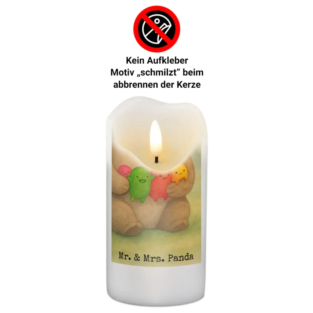 Personalisierte Kerze Bär Gefühl Design Andachtskerze Mit Namensgravur, Teelicht Mit Namensdruck, Bio-Kerze Mit Wunschname, Kerze Mit Spruch Und Namen, Bienenwachskerze Mit Wunschname, Sojawachskerze Mit Namensdruck, Outdoor-Kerze Mit Namensgravur, Votivkerze Mit Wunschname, Kerze Für Hochzeit Mit Namensgravur, Firmungskerze Mit Wunschname, Kerze Mit Namen, LED-Kerze Mit Wunschname, Stearinkerze Mit Gravur, Weihnachtskerze Mit Namensgravur, Stabkerze Mit Gravur, Glas-Kerze Mit Wunschname, Handgemachte Kerze Mit Wunschname, Gedenkkerze Mit Namen, Holz-Kerze Mit Namen, Fair-Trade-Kerze Mit Namensgravur, Kerzen-Set Mit Namensgravur, Stumpenkerze Mit Namensgravur, Duftkerze Mit Namen, Trauerkerze Mit Namen, Osterkerze Mit Namen, Grabkerze Mit Namensgravur, Schwimmkerze Mit Namen, Gastgeschenk Kerze Mit Namen, Kerze Mit Prägung Und Wunschname, Gartenkerze Mit Namen, Metall-Kerze Mit Namensgravur, Laternenkerze Mit Namensdruck, Tafelkerze Mit Wunschname, Handgegossene Kerze Mit Namen, Personalisierte Kerze, Tischkerze Mit Namensdruck, Kerze Für Geburtstag Mit Wunschname, Taufekerze Mit Namensgravur, Kommunionkerze Mit Namen, Blockkerze Mit Namensdruck, Streukerze Mit Namensdruck, Adventskerze Mit Wunschname, Bär, Teddy, Teddybär, Wahnsinn, Verrückt, Durchgedreht