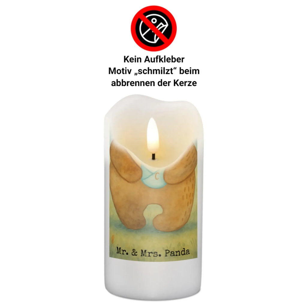 Personalised candle bear infant Design Glas-Kerze Mit Wunschname, Taufekerze Mit Namensgravur, Handgegossene Kerze Mit Namen, Votivkerze Mit Wunschname, Tischkerze Mit Namensdruck, Bienenwachskerze Mit Wunschname, Kerze Mit Namen, Tafelkerze Mit Wunschname, Laternenkerze Mit Namensdruck, Kerze Für Hochzeit Mit Namensgravur, Weihnachtskerze Mit Namensgravur, Kommunionkerze Mit Namen, Holz-Kerze Mit Namen, Blockkerze Mit Namensdruck, Stumpenkerze Mit Namensgravur, Andachtskerze Mit Namensgravur, Outdoor-Kerze Mit Namensgravur, Schwimmkerze Mit Namen, Stearinkerze Mit Gravur, Gartenkerze Mit Namen, Fair-Trade-Kerze Mit Namensgravur, Sojawachskerze Mit Namensdruck, Kerzen-Set Mit Namensgravur, Personalisierte Kerze, Firmungskerze Mit Wunschname, Stabkerze Mit Gravur, Kerze Mit Spruch Und Namen, Kerze Für Geburtstag Mit Wunschname, Adventskerze Mit Wunschname, Handgemachte Kerze Mit Wunschname, Duftkerze Mit Namen, Bio-Kerze Mit Wunschname, LED-Kerze Mit Wunschname, Streukerze Mit Namensdruck, Grabkerze Mit Namensgravur, Gedenkkerze Mit Namen, Metall-Kerze Mit Namensgravur, Trauerkerze Mit Namen, Osterkerze Mit Namen, Gastgeschenk Kerze Mit Namen, Kerze Mit Prägung Und Wunschname, Teelicht Mit Namensdruck, Bär, Teddy, Teddybär, Baby, Glückwunsch, Enkel, Geburt, Neffe, Nichte, Eltern, Taufe, Mutter, Täufling, Geburtstag, Enkelin