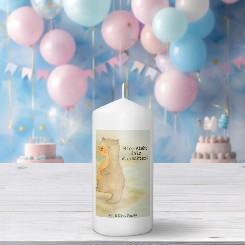 Personalised candle otter Belly Design Laternenkerze Mit Namensdruck, Kerze Für Hochzeit Mit Namensgravur, LED-Kerze Mit Wunschname, Bienenwachskerze Mit Wunschname, Taufekerze Mit Namensgravur, Schwimmkerze Mit Namen, Personalisierte Kerze, Teelicht Mit Namensdruck, Adventskerze Mit Wunschname, Gastgeschenk Kerze Mit Namen, Blockkerze Mit Namensdruck, Stearinkerze Mit Gravur, Kerze Mit Spruch Und Namen, Stumpenkerze Mit Namensgravur, Tafelkerze Mit Wunschname, Trauerkerze Mit Namen, Holz-Kerze Mit Namen, Grabkerze Mit Namensgravur, Kommunionkerze Mit Namen, Gedenkkerze Mit Namen, Fair-Trade-Kerze Mit Namensgravur, Handgemachte Kerze Mit Wunschname, Streukerze Mit Namensdruck, Handgegossene Kerze Mit Namen, Sojawachskerze Mit Namensdruck, Duftkerze Mit Namen, Tischkerze Mit Namensdruck, Kerze Mit Prägung Und Wunschname, Outdoor-Kerze Mit Namensgravur, Glas-Kerze Mit Wunschname, Bio-Kerze Mit Wunschname, Kerze Mit Namen, Andachtskerze Mit Namensgravur, Votivkerze Mit Wunschname, Stabkerze Mit Gravur, Kerze Für Geburtstag Mit Wunschname, Osterkerze Mit Namen, Gartenkerze Mit Namen, Metall-Kerze Mit Namensgravur, Weihnachtskerze Mit Namensgravur, Firmungskerze Mit Wunschname, Kerzen-Set Mit Namensgravur, Otter, Fischotter, Seeotter, Otter Seeotter See Otter