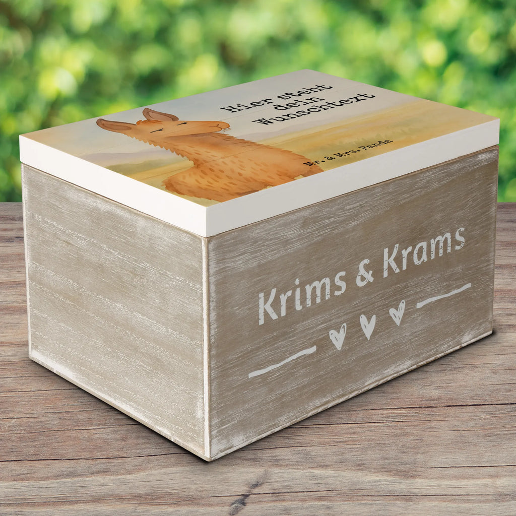 Personalisierte Holzkiste Lamakopf Genervt Design Aufbewahrungsbox mit Namen, Geschenkbox personalisiert, Schatzkiste Personalisiert, Truhe Personalisiert, Schatulle Personalisiert, Schatulle mit Namen, Dekokiste mit Namen, mit Namen, Erinnerungsbox Personalisiert, Erinnerungskiste Personalisiert, Kiste Personalisiert, Schatzkiste mit Namen, Dekokiste Personalisiert, Holzkiste Personalisiert, Aufbewahrungsbox Personalisiert, GEschenkdose personalisiert, Erinnerungsbox mit Namen, Erinnerungskiste, Kiste mit Namen, Truhe mit Namen, Holzkiste mit Namen, Lama, Alpaka, Freundin, Büro, beste Freundin, Lamas, Büroalltag, Partnerin, Chef, Chefin, genervt sein, Azubi, Recht haben
