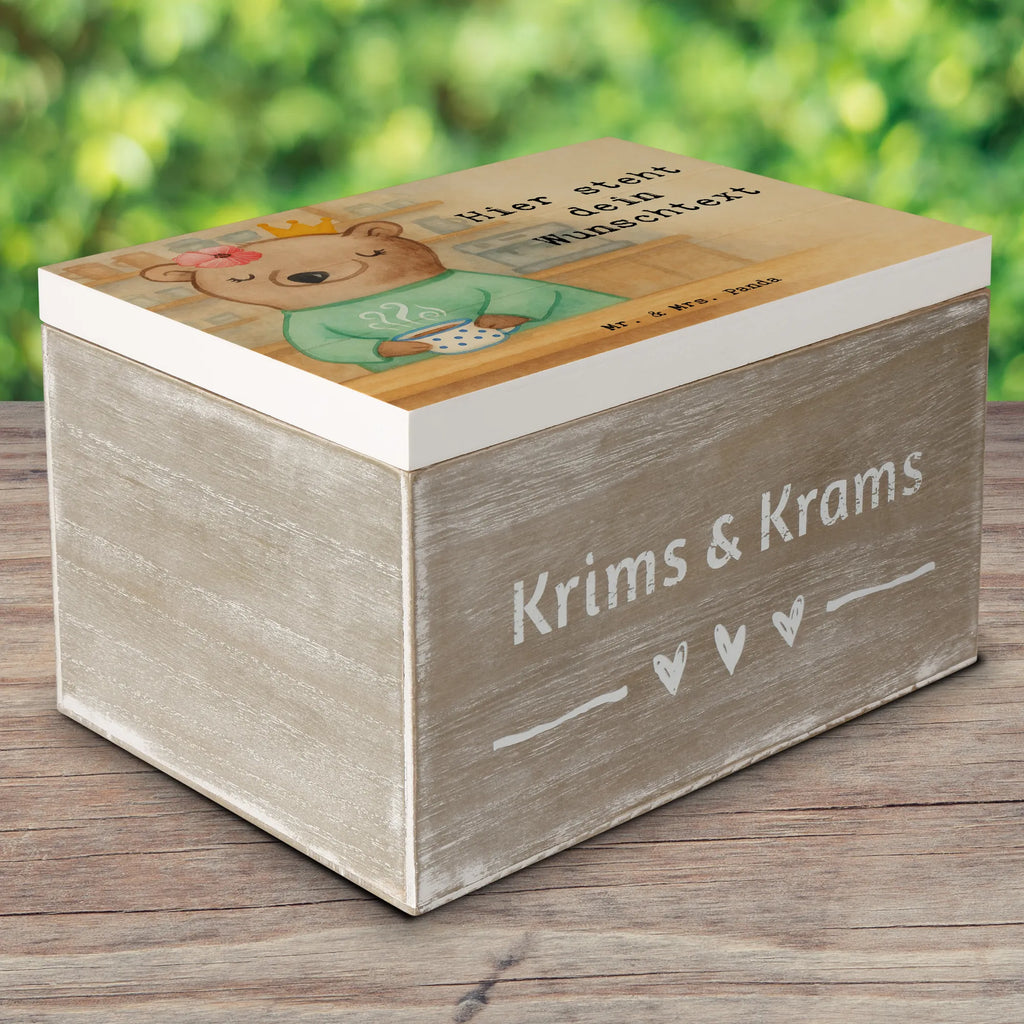 Personalised wooden chest Boss Lady Passion Design Schatulle mit Namen, Holzkiste mit Namen, Schatzkiste mit Namen, Aufbewahrungsbox Personalisiert, Erinnerungsbox Personalisiert, Erinnerungskiste, Schatzkiste Personalisiert, Truhe mit Namen, Aufbewahrungsbox mit Namen, Truhe Personalisiert, Holzkiste Personalisiert, Dekokiste Personalisiert, Kiste mit Namen, Schatulle Personalisiert, mit Namen, Kiste Personalisiert, GEschenkdose personalisiert, Geschenkbox personalisiert, Dekokiste mit Namen, Erinnerungskiste Personalisiert, Erinnerungsbox mit Namen, Beruf, Ausbildung, Jubiläum, Abschied, Rente, Kollege, Kollegin, Geschenk, Schenken, Arbeitskollege, Mitarbeiter, Firma, Danke, Dankeschön, CEO, Geschäftsinhaberin, Firmeninhaberin, Leiterin, Chefin, Unternehmensinhaberin, Direktorin, Führungskraft