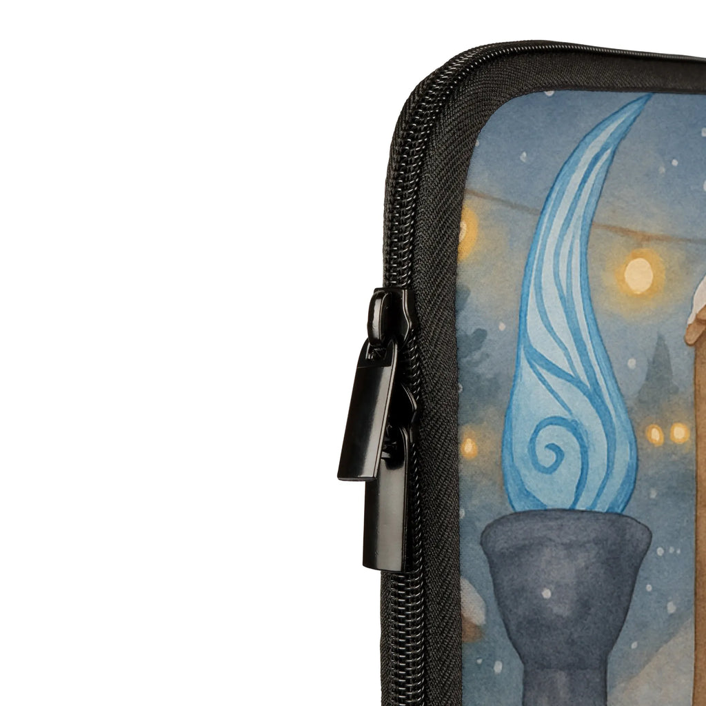 Laptop Bag hedgehog Chestnuts Design Notebook-Aktentasche, Notebook-Tasche Büro, Laptop-Rucksack, Notebook-Sleeve, Notebook-Tasche Ergonomisch, Laptop-Aktentasche, Notebook-Tasche Mit Zubehörfach, Notebook-Tasche Casual, Notebook-Tasche Reisegeeignet, Notebook-Tasche Für Damen, Notebook-Tasche Klassisch, Notebook-Tasche Leicht, Laptop-Umhängetasche, Notebook-Tasche Mit Organizer, Notebook-Tasche Minimalistisch, Notebook-Tasche Für 15 Zoll, Notebook-Tasche Aus Neopren, Notebook-Tasche Wasserfest, Notebook-Tasche Mit Schultergurt, Notebook-Tasche Für 13 Zoll, Laptoptasche, Notebook-Rucksack, Laptop-Case, Notebook-Tasche Aus Nylon, Notebook-Querträger, Notebook-Tasche Gepolstert, Notebook-Tasche Aus Canvas, Notebook-Tasche Slim, Notebook-Tasche Mit Reißverschluss, Notebook-Tasche Studenten, Notebook-Tasche Für 17 Zoll, Notebook-Tasche Für Herren, Notebook-Umhängetasche, Notebook-Tasche Aus Leder, Laptop-Messenger-Bag, Notebookhülle, ChatGPT:<br />Notebooktasche, Notebook-Tasche Business, Notebook-Tasche Rucksackstil, Notebook-Case, Notebook-Tasche Modern, Notebook-Tasche Vintage, Notebook-Tasche Robust, Notebook-Tasche Mit Tragegriff, Laptop-Hülle, Laptophülle, Laptop-Sleeve, Winter, Weihnachten, Weihnachtsdeko, Nikolaus, Advent, Heiligabend, Wintermotiv, Weihnachtsmarkt, Kastanien, Duft, Maronen