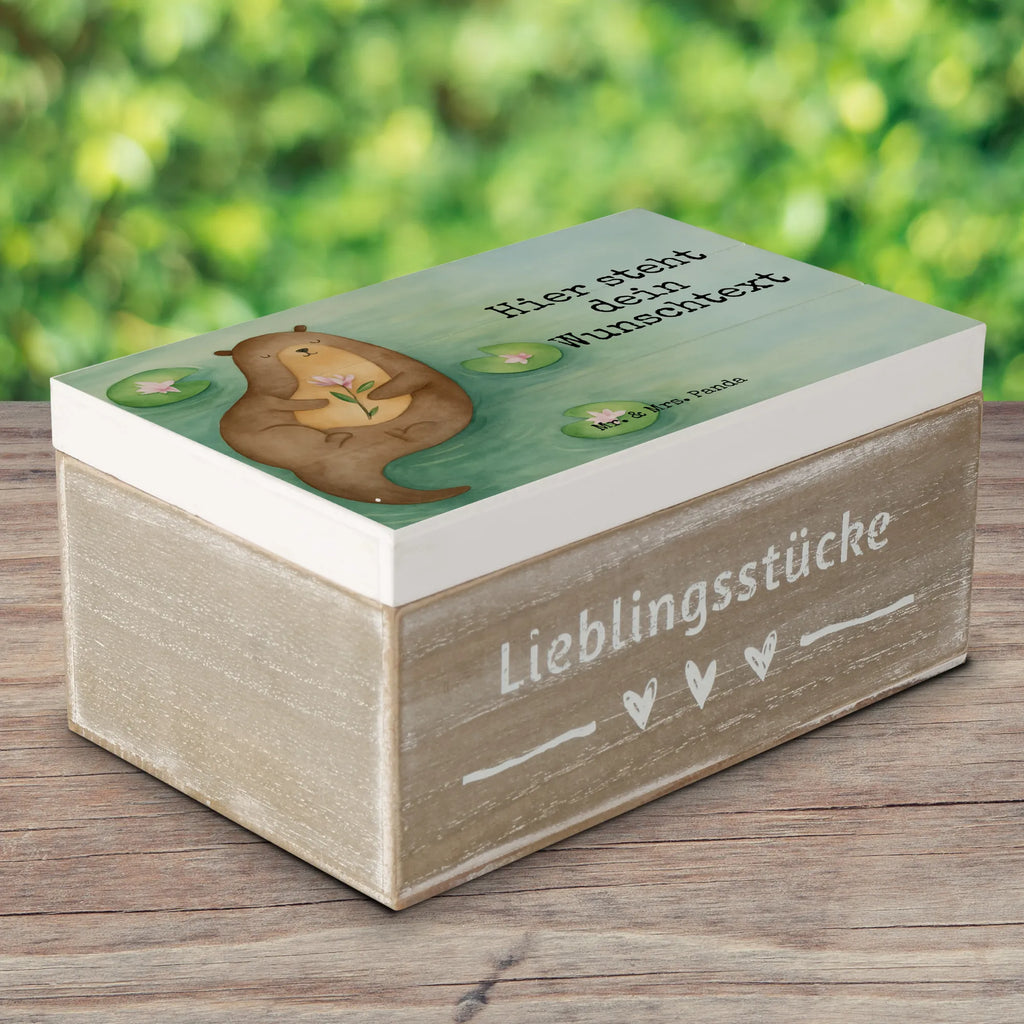 Personalised wooden chest otter Water Lily Design Geschenkbox personalisiert, Truhe Personalisiert, Kiste mit Namen, Erinnerungsbox Personalisiert, Schatzkiste mit Namen, Holzkiste mit Namen, mit Namen, Erinnerungskiste, Schatulle Personalisiert, Schatzkiste Personalisiert, Dekokiste mit Namen, Erinnerungskiste Personalisiert, Aufbewahrungsbox Personalisiert, Holzkiste Personalisiert, GEschenkdose personalisiert, Kiste Personalisiert, Aufbewahrungsbox mit Namen, Dekokiste Personalisiert, Erinnerungsbox mit Namen, Truhe mit Namen, Schatulle mit Namen, Otter, Fischotter, Seeotter, Otter Seeotter See Otter