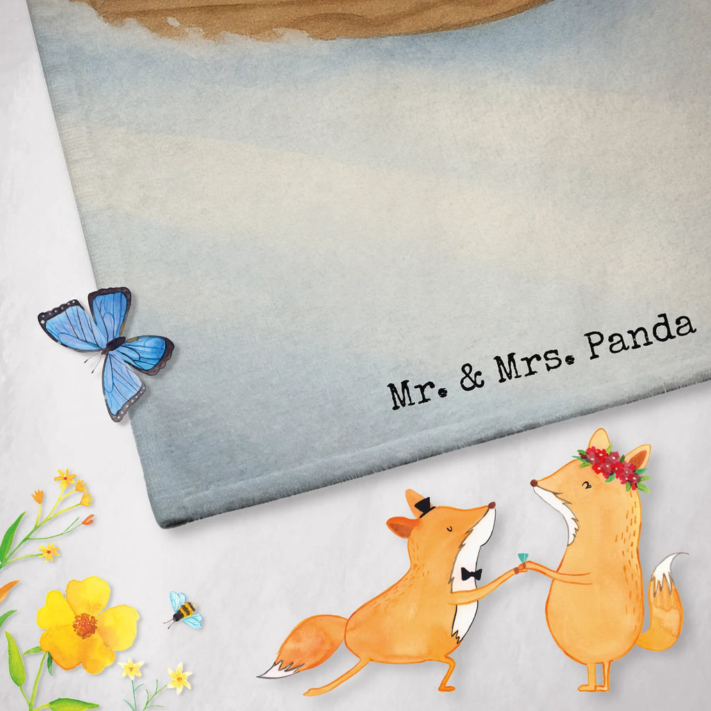 Personalisiertes Badehandtuch Smörle Rodeln Design Personalisiertes Handtuch, Kinder Handtuch mit Namen, Badetuch mit Namen, Strandtuch mit Namen, Personalisiertes Badetuch, Saunatuch mit Namen, Duschtuch mit Namen, Winter, Weihnachten, Weihnachtsdeko, Nikolaus, Advent, Heiligabend, Wintermotiv, Smörle, Marzipan, Schlittenfahren