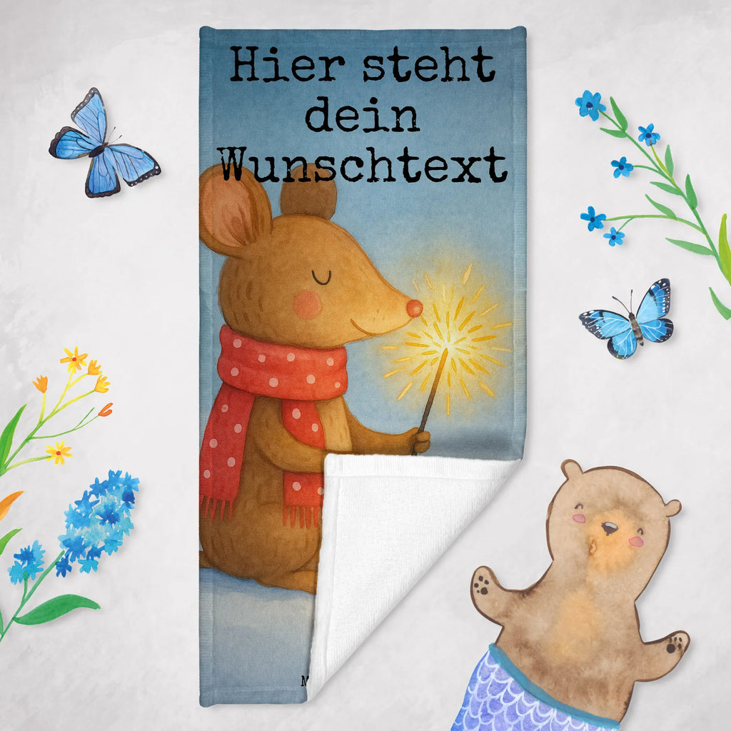 Personalisiertes Badehandtuch Maus Weihnachten Design Strandtuch mit Namen, Badetuch mit Namen, Saunatuch mit Namen, Personalisiertes Badetuch, Personalisiertes Handtuch, Kinder Handtuch mit Namen, Duschtuch mit Namen, Winter, Weihnachten, Weihnachtsdeko, Nikolaus, Advent, Heiligabend, Wintermotiv, Weihnachtsgruß, Weihnachtsmotiv, Weihnachtswunder, Mäuschen, Maus, Frohe Weihnachten
