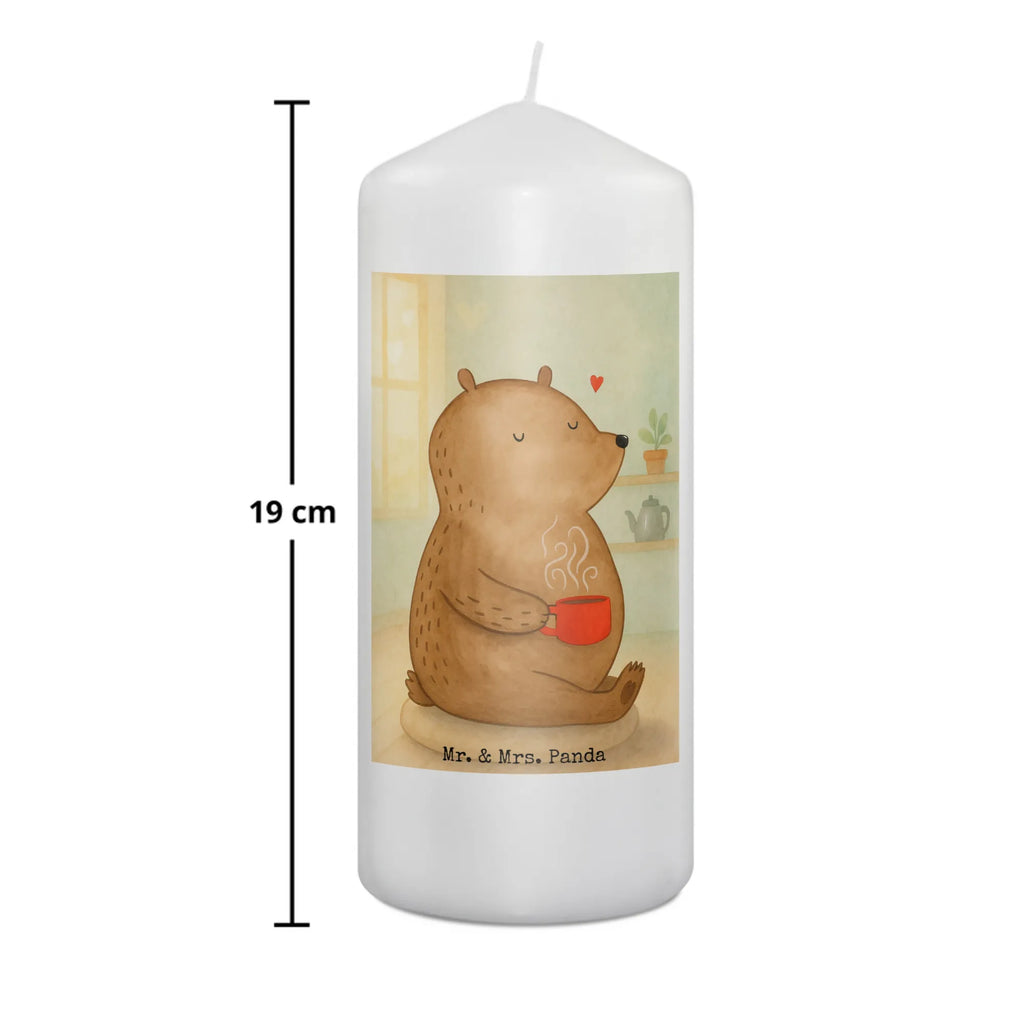 Candle bear morning coffee Design Andachtskerze, Kerze Für Firmung, Fair-Trade-Kerze, Streukerze, Kerze Für Advent, Kerze Für Weihnachten, Kerze Ohne Duft, Kerze Als Gastgeschenk, Kerze Mit Duft, Grablicht, Blockkerze, Kerze Mit Prägung, Grabkerze, Stabkerze, Stumpenkerze, Dinnerkerze, Bio-Kerze, Glas-Kerze, Tafelkerze, Outdoor-Kerze, Kerze Für Geburtstag, Kerze Mit Gravur, Kerze Für Kommunion, Gartenkerze, Gedenkkerze, Sojawachskerze, Stearin­kerze, Kerze Mit Motiv, Metall-Kerze, Kerze Für Taufe, Dinnerkerzenpaar, Kerze Mit Spruch, Handgemachte Kerze, Teelicht, Kerze Für Hochzeit, Votivkerze, Kerze, Trauerkerze, Handgegossene Kerze, Duftkerze, Kerze Mit Fotoeinleger, Tischkerze, Laternenkerze, Kerze Mit Namensgravur, Stumpenkerzen-Set, Kerze Für Ostern, Liebe, Partner, Freund, Freundin, Ehemann, Ehefrau, Heiraten, Verlobung, Heiratsantrag, Liebesgeschenk, Jahrestag, Hocheitstag, Hochzeitstag, Geschenk für Freundin, Liebesbeweis, Valentinstag, Mitbringsel, Geschenk für Frauen, Geschenk für Partner, für Ehemann, für Männer