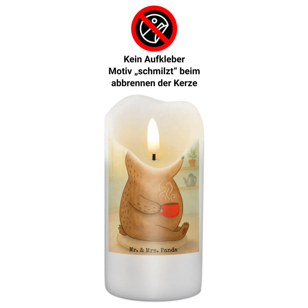 Candle bear morning coffee Design Andachtskerze, Kerze Für Firmung, Fair-Trade-Kerze, Streukerze, Kerze Für Advent, Kerze Für Weihnachten, Kerze Ohne Duft, Kerze Als Gastgeschenk, Kerze Mit Duft, Grablicht, Blockkerze, Kerze Mit Prägung, Grabkerze, Stabkerze, Stumpenkerze, Dinnerkerze, Bio-Kerze, Glas-Kerze, Tafelkerze, Outdoor-Kerze, Kerze Für Geburtstag, Kerze Mit Gravur, Kerze Für Kommunion, Gartenkerze, Gedenkkerze, Sojawachskerze, Stearin­kerze, Kerze Mit Motiv, Metall-Kerze, Kerze Für Taufe, Dinnerkerzenpaar, Kerze Mit Spruch, Handgemachte Kerze, Teelicht, Kerze Für Hochzeit, Votivkerze, Kerze, Trauerkerze, Handgegossene Kerze, Duftkerze, Kerze Mit Fotoeinleger, Tischkerze, Laternenkerze, Kerze Mit Namensgravur, Stumpenkerzen-Set, Kerze Für Ostern, Liebe, Partner, Freund, Freundin, Ehemann, Ehefrau, Heiraten, Verlobung, Heiratsantrag, Liebesgeschenk, Jahrestag, Hocheitstag, Hochzeitstag, Geschenk für Freundin, Liebesbeweis, Valentinstag, Mitbringsel, Geschenk für Frauen, Geschenk für Partner, für Ehemann, für Männer