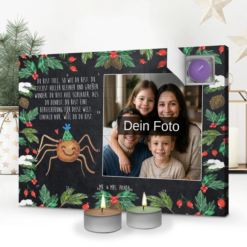 Personalisierter Duftkerzen Foto Adventskalender Spinne Agathe Party Personalisierter Duftkerzen Foto Adventskalender, Spinne Agathe, Spinne, Agathe, Videos, Merchandise, Selbstliebe, Motivation, Wunder, Glück