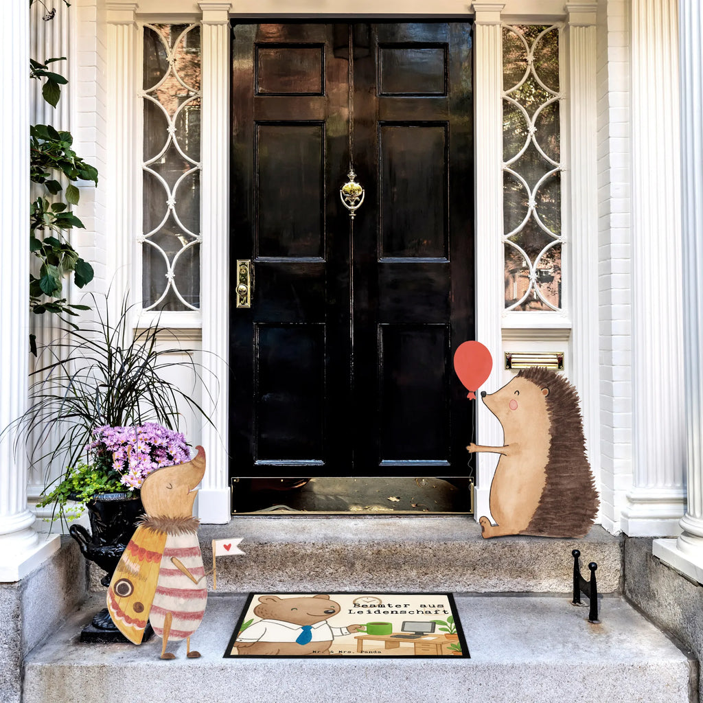 Fußmatte Beamter Leidenschaft Design Fußabtreter außen, Fußmatten, Schmutzfänger, Fußabstreifer, Motivfußmatte, Fußmatte außen wetterfest, Fußabstreifer außen, Schmutzfangmatte, Türmatte, Matte, Türvorleger, Fußmatte außen, Sauberlaufmatte, Gummi Matte, Schmutzfangmatte waschbar, Fussmatten, Haustürmatte, Fußabtreter, Fussmatten online, Vorleger, Fußmatte outdoor, Gummimatte, Fußmatte waschbar, Schmutzfangteppich, Fußmatte innen, Eingangsteppich, Schmutzmatte, Beruf, Ausbildung, Jubiläum, Abschied, Rente, Kollege, Kollegin, Geschenk, Schenken, Arbeitskollege, Mitarbeiter, Firma, Danke, Dankeschön, Amt, Verbeamtung, öffentlicher Dienst, Beamtentum, Studium, Beamter