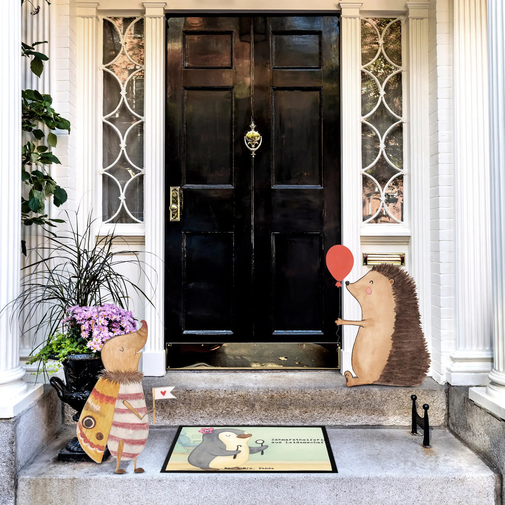 Fußmatte Zahnarzthelferin Leidenschaft Design Gummi Matte, Schmutzfänger, Schmutzfangmatte waschbar, Fußabstreifer außen, Eingangsteppich, Fußmatte innen, Fußmatte outdoor, Haustürmatte, Fußmatten, Motivfußmatte, Fussmatten, Fußmatte außen wetterfest, Türvorleger, Fußmatte waschbar, Matte, Sauberlaufmatte, Schmutzfangmatte, Fußabtreter, Gummimatte, Fußabtreter außen, Fussmatten online, Fußabstreifer, Fußmatte außen, Schmutzfangteppich, Schmutzmatte, Türmatte, Vorleger, Beruf, Ausbildung, Jubiläum, Abschied, Rente, Kollege, Kollegin, Geschenk, Schenken, Arbeitskollege, Mitarbeiter, Firma, Danke, Dankeschön