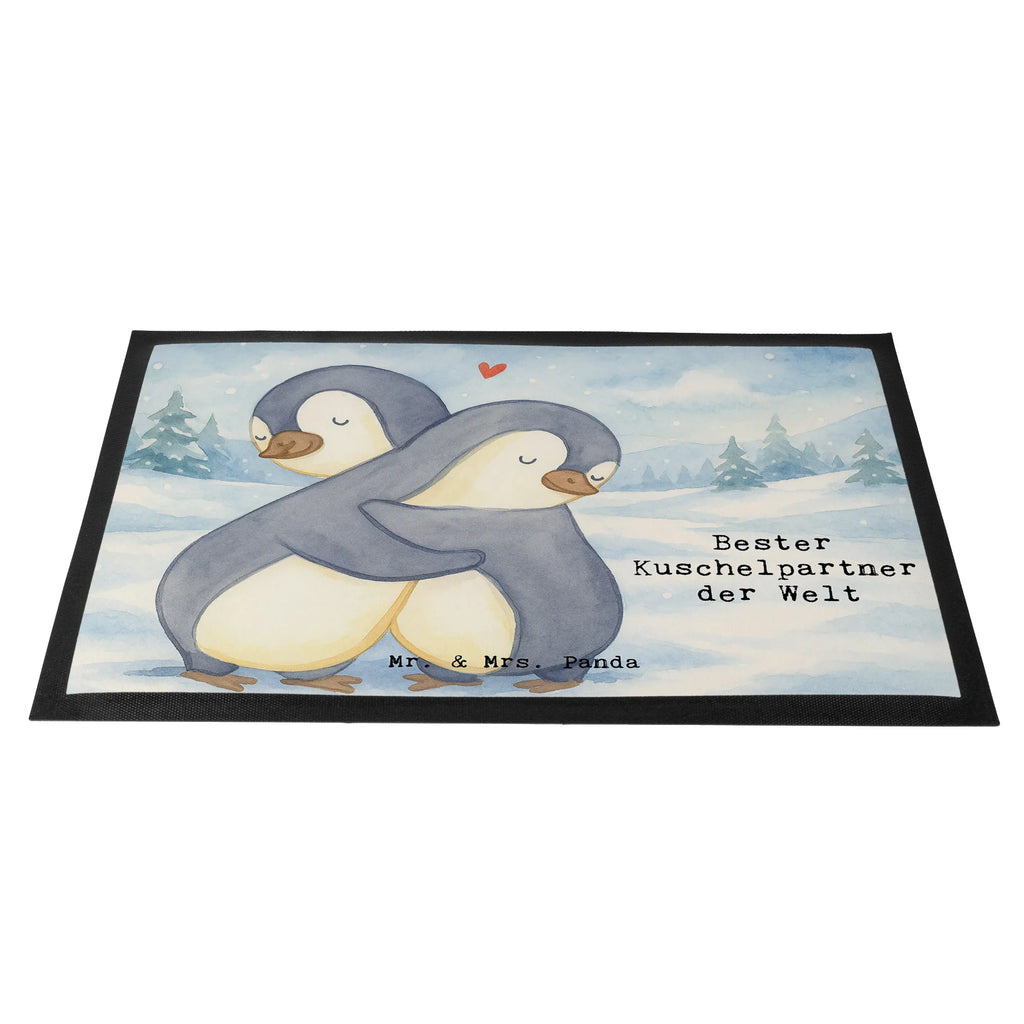 Fußmatte Pinguin Bester Kuschelpartner der Welt Design Eingangsteppich, Türvorleger, Schmutzfangmatte, Fußabtreter, Fußmatte außen wetterfest, Fußmatte außen, Fußmatte waschbar, Fußabstreifer, Schmutzfänger, Gummi Matte, Fussmatten online, Fußmatte outdoor, Sauberlaufmatte, Vorleger, Gummimatte, Fußmatten, Fußmatte innen, Fußabstreifer außen, Haustürmatte, Fußabtreter außen, Schmutzfangmatte waschbar, Matte, Fussmatten, Motivfußmatte, Schmutzfangteppich, Türmatte, Schmutzmatte, für, Dankeschön, Geschenk, Schenken, Geburtstag, Geburtstagsgeschenk, Geschenkidee, Danke, Bedanken, Mitbringsel, Freude machen, Geschenktipp, Freundin, Ehefrau, Ehemann, Liebe, Kuscheln, verliebt, Bett, Lebenspartner, Freund, Partner, Hochzeitstag, Ehepartner, Kuschelpartner