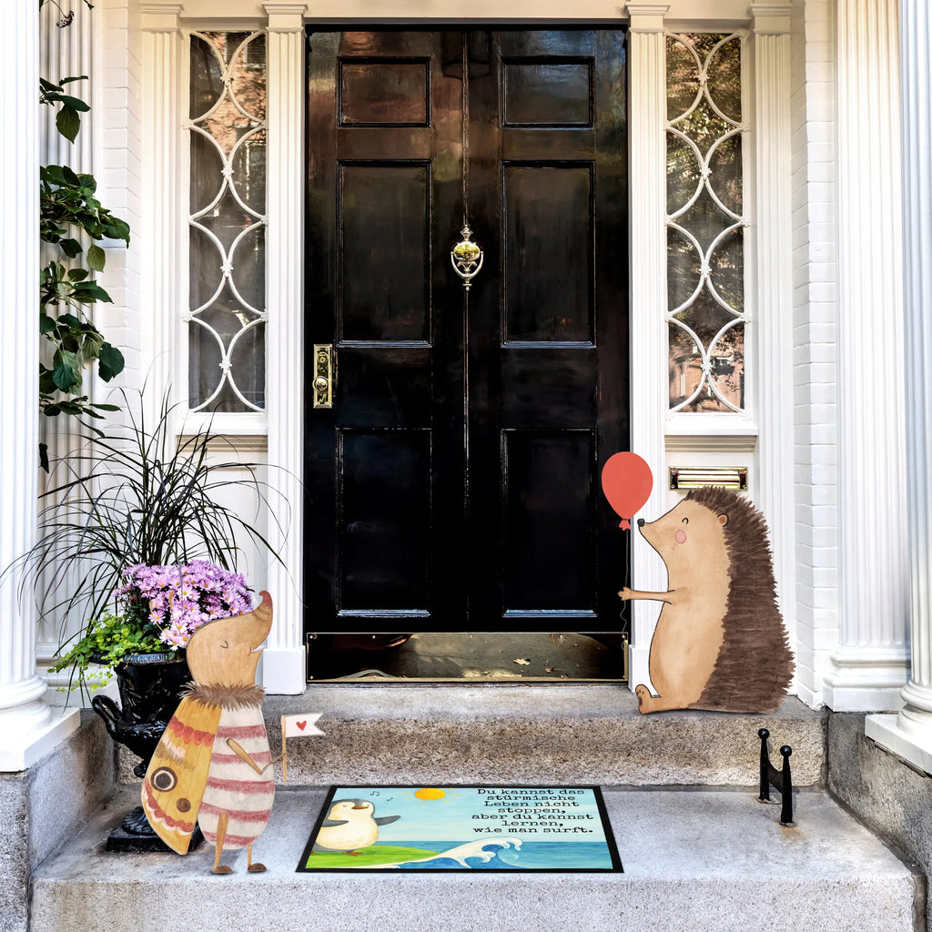 Doormat Penguin surfer Design Schmutzfangteppich, Türmatte, Türvorleger, Gummi Matte, Schmutzfangmatte waschbar, Schmutzfangmatte, Fußabtreter, Vorleger, Haustürmatte, Eingangsteppich, Fußmatten, Fußmatte außen wetterfest, Fußabstreifer, Fussmatten online, Sauberlaufmatte, Gummimatte, Fußmatte waschbar, Fußmatte innen, Fußmatte außen, Schmutzmatte, Fussmatten, Matte, Schmutzfänger, Fußmatte outdoor, Fußabtreter außen, Fußabstreifer außen, Motivfußmatte, Pinguin, Surfer, Hawaii, Pinguine, Wellen, Urlaub, Wellen reiten, Portugal, surfen