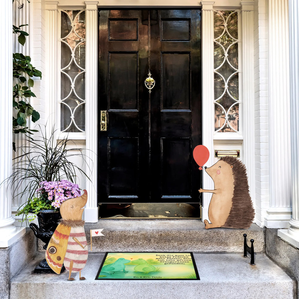 Fußmatte Frosch Liebe Design Fußabtreter, Fußmatte innen, Fußabstreifer außen, Schmutzmatte, Gummimatte, Fußmatte waschbar, Motivfußmatte, Gummi Matte, Schmutzfangmatte, Fussmatten online, Schmutzfangteppich, Matte, Fußabtreter außen, Sauberlaufmatte, Türvorleger, Fußabstreifer, Schmutzfangmatte waschbar, Fußmatte außen, Fußmatten, Eingangsteppich, Fußmatte außen wetterfest, Haustürmatte, Fussmatten, Türmatte, Vorleger, Schmutzfänger, Fußmatte outdoor, Liebe, Partner, Freund, Freundin, Ehemann, Ehefrau, Heiraten, Verlobung, Heiratsantrag, Liebesgeschenk, Jahrestag, Hocheitstag, Froschkönig, Geschenk Freundin, Verliebt, Verheiratet, Fröschchen, Frösche, Geschenk Freund, Hochzeitstag, Frosch, Liebesbeweis, Verlobt, Geschenk Hochzeit