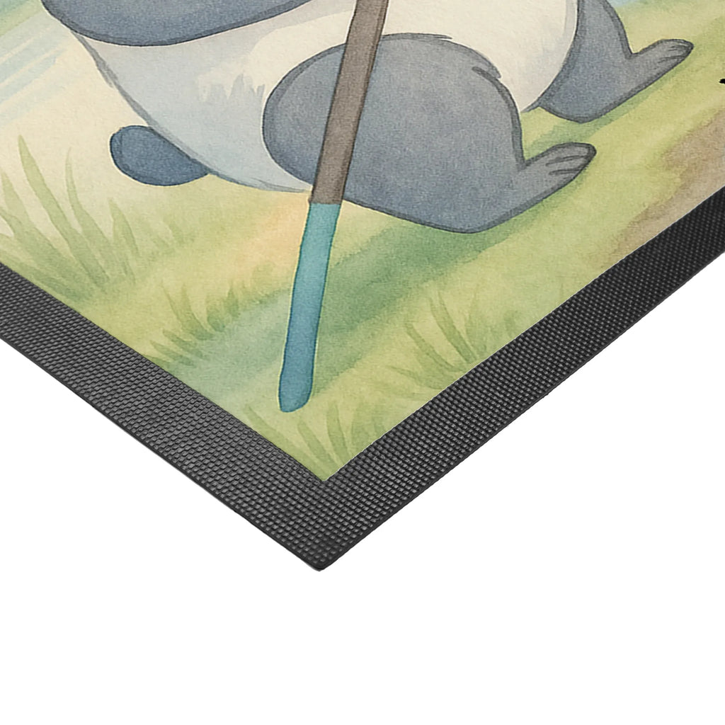 Fußmatte Panda Angeln Design Schmutzfänger, Fußmatte außen, Fußabtreter, Vorleger, Schmutzfangteppich, Fußmatte innen, Türvorleger, Fußabtreter außen, Fussmatten, Gummi Matte, Motivfußmatte, Fußabstreifer außen, Fußmatte außen wetterfest, Schmutzfangmatte waschbar, Fußmatte waschbar, Haustürmatte, Matte, Schmutzmatte, Eingangsteppich, Türmatte, Schmutzfangmatte, Fußmatten, Fußabstreifer, Sauberlaufmatte, Fußmatte outdoor, Fussmatten online, Gummimatte, Geschenk, Sport, Sportart, Hobby, Schenken, Danke, Dankeschön, Auszeichnung, Gewinn, Sportler, angeln, Hobbyangler, Angelsport, angeln gehen, Angler, Angelverein