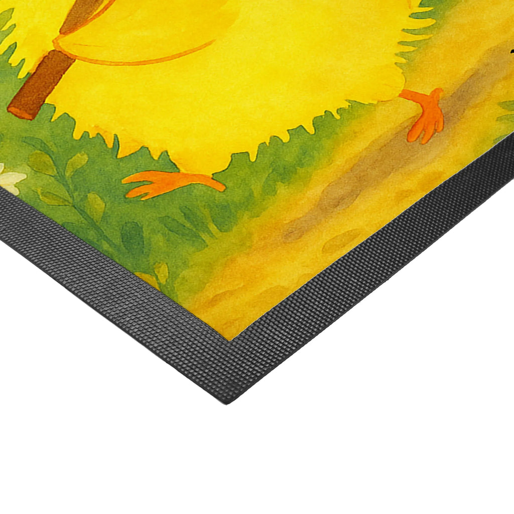 Fußmatte Küken Wander Design Schmutzfangmatte, Eingangsteppich, Fußmatten, Fußmatte outdoor, Haustürmatte, Fussmatten online, Schmutzmatte, Gummi Matte, Fußmatte außen, Fußmatte innen, Fußabtreter, Türvorleger, Fußabstreifer, Gummimatte, Motivfußmatte, Fußmatte waschbar, Schmutzfangmatte waschbar, Türmatte, Fussmatten, Matte, Fußabstreifer außen, Schmutzfangteppich, Fußmatte außen wetterfest, Schmutzfänger, Vorleger, Sauberlaufmatte, Fußabtreter außen, Ostern, Osterhase, Ostergeschenke, Osternest, Osterdeko, Geschenke zu Ostern, Ostern Geschenk, Ostergeschenke Kinder, Ostern Kinder, Küken, Freude, Grüße, Weltenbummler, Ostereier, liebe Grüße, Backpacker, Frohe Ostern, Flausen, Ei, Ostergrüße, Zeit, Reisen, Osterei, Frühlingsgefühle, Wunder, Zeitmanagement