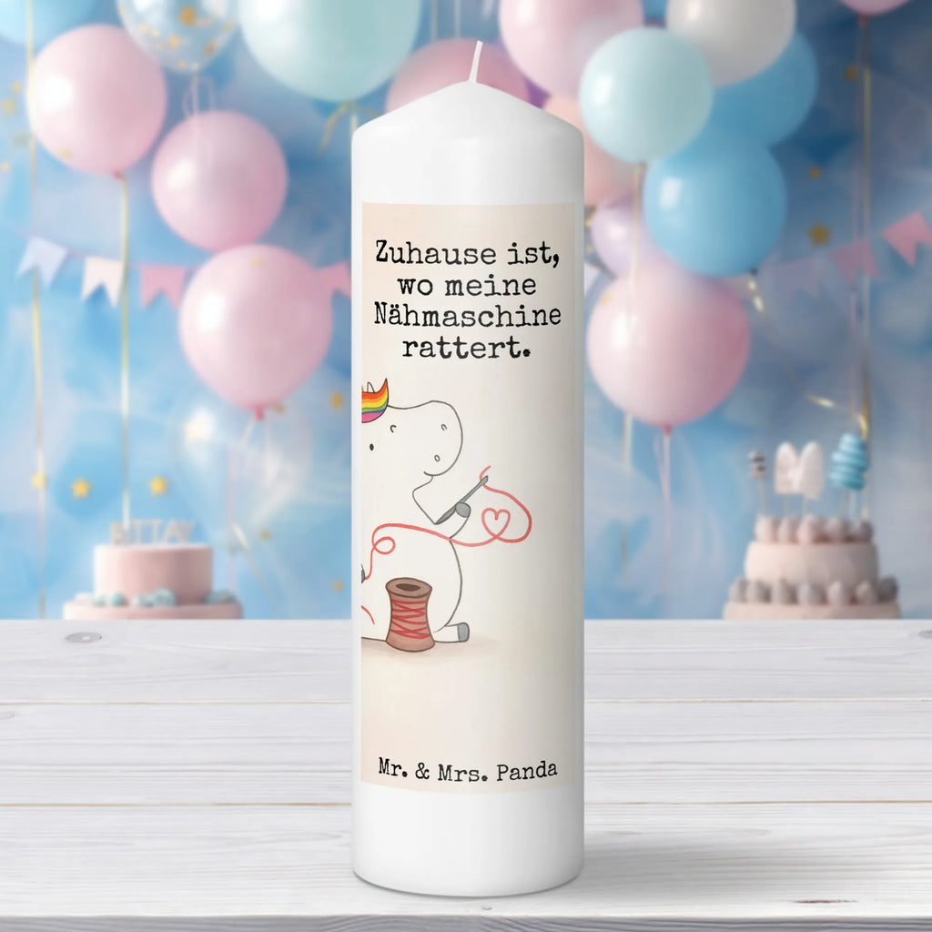 Kerze Einhorn Näherin Design Kerze Für Advent, Kerze, Kerze Mit Prägung, Gartenkerze, Gedenkkerze, Kerze Mit Gravur, Kerze Mit Spruch, Kerze Ohne Duft, Kerze Für Weihnachten, Kerze Mit Motiv, Fair-Trade-Kerze, Dinnerkerzenpaar, Kerze Für Kommunion, Sojawachskerze, Handgemachte Kerze, Kerze Für Hochzeit, Blockkerze, Kerze Mit Fotoeinleger, Stearin­kerze, Streukerze, Outdoor-Kerze, Duftkerze, Kerze Mit Namensgravur, Tischkerze, Kerze Für Firmung, Glas-Kerze, Stumpenkerzen-Set, Teelicht, Votivkerze, Laternenkerze, Kerze Als Gastgeschenk, Dinnerkerze, Grablicht, Kerze Für Taufe, Stabkerze, Tafelkerze, Metall-Kerze, Stumpenkerze, Andachtskerze, Grabkerze, Trauerkerze, Handgegossene Kerze, Kerze Für Ostern, Kerze Für Geburtstag, Kerze Mit Duft, Bio-Kerze, Einhorn, Einhörner, Einhorn Deko, Unicorn, basteln, Näherin, Freundin, nähen, Stricken, Häkeln, Nähzimmer, Mädchen